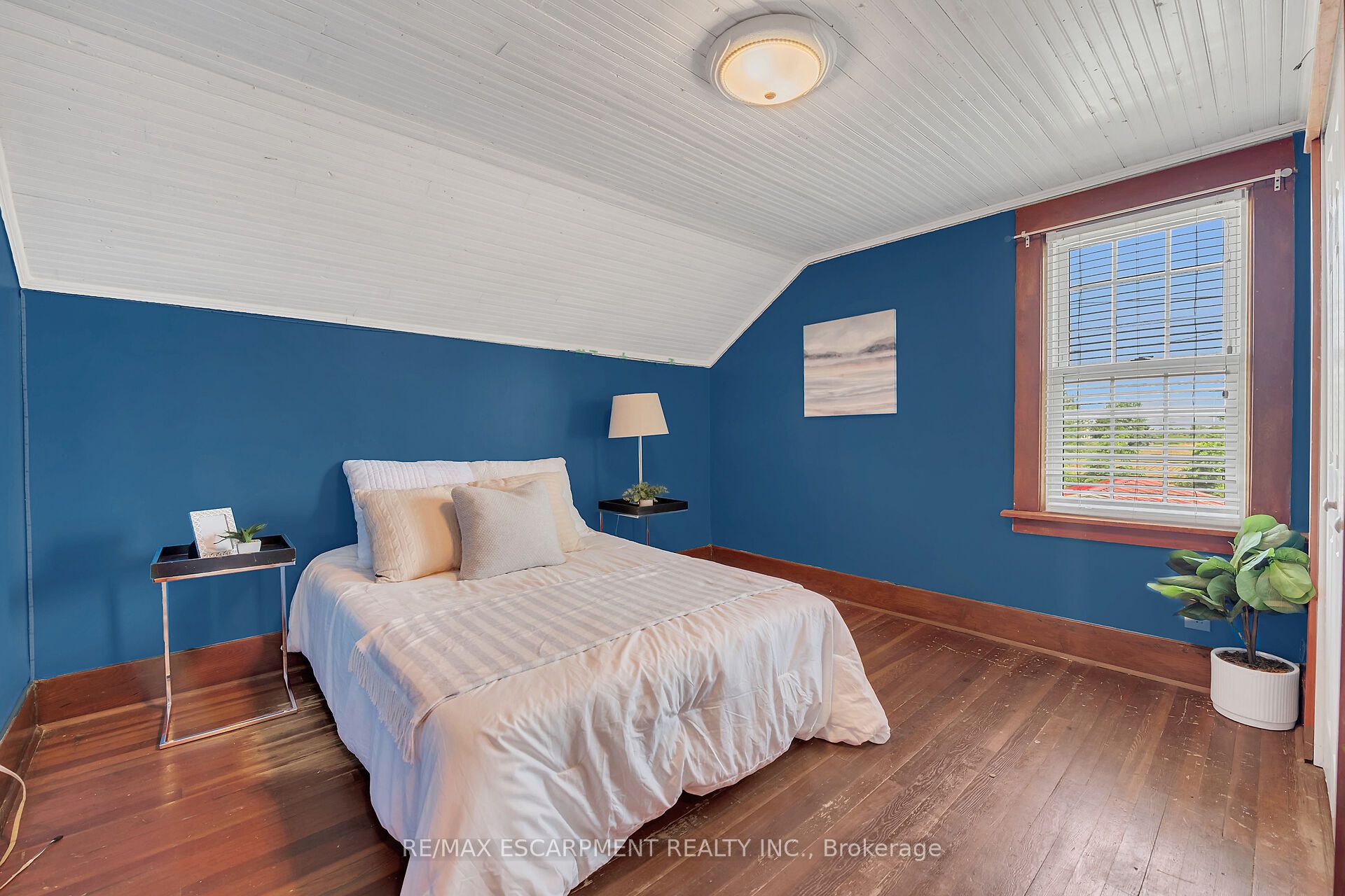 2689 North Shore Drive Property Photo 40