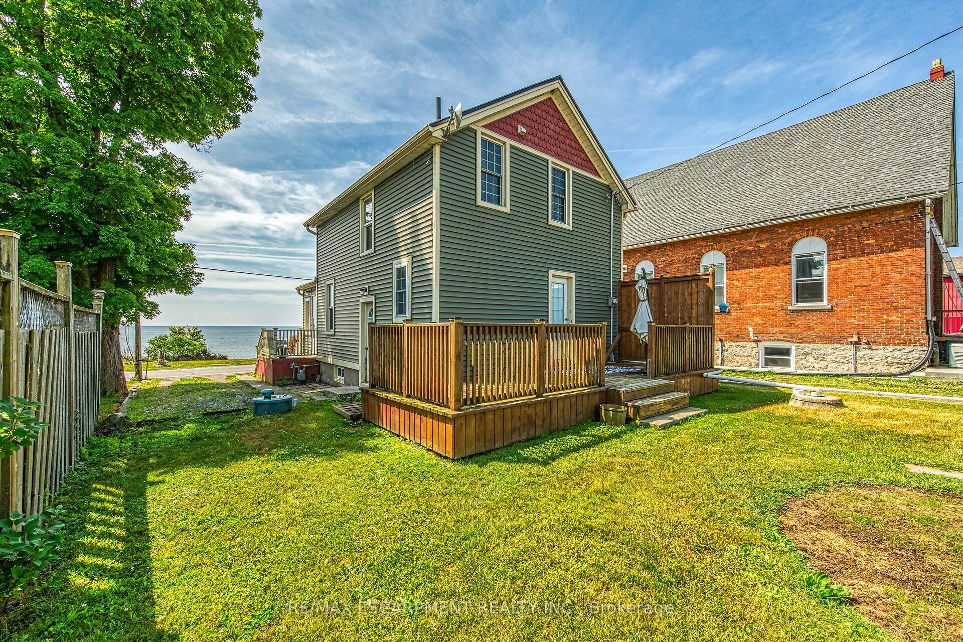 2689 North Shore Drive Property Photo 45