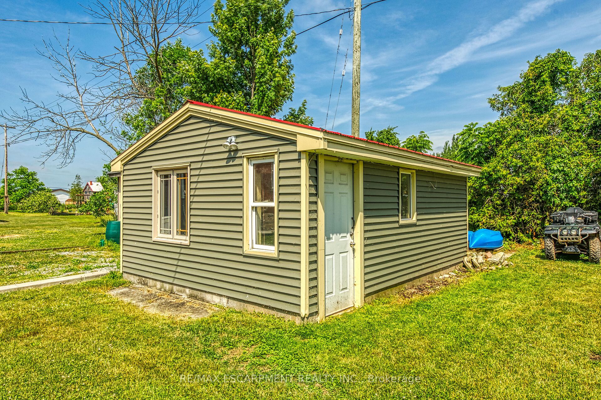 2689 North Shore Drive Property Photo 48