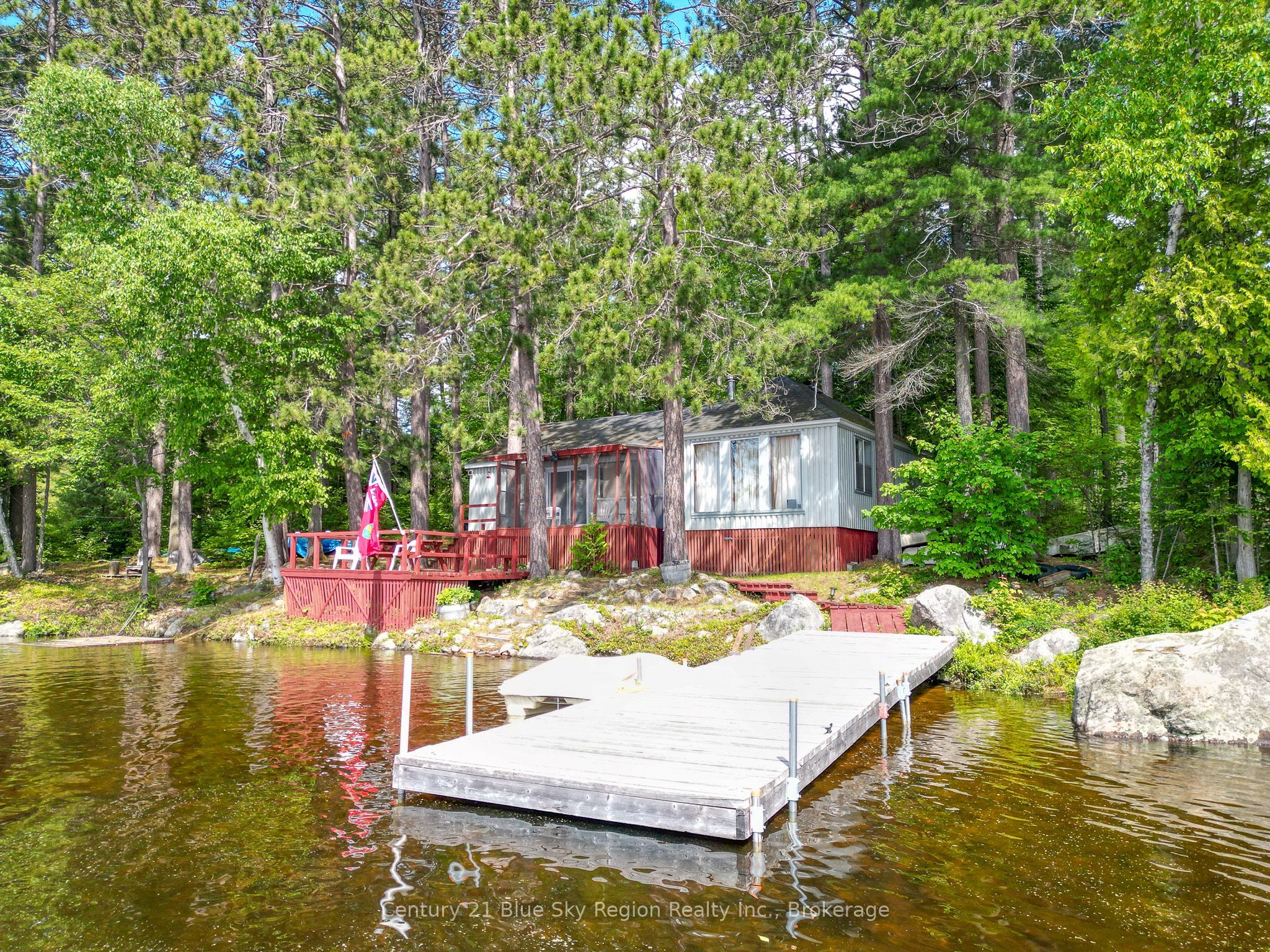 3138 Sturgeon Lake Road Property Photo 1