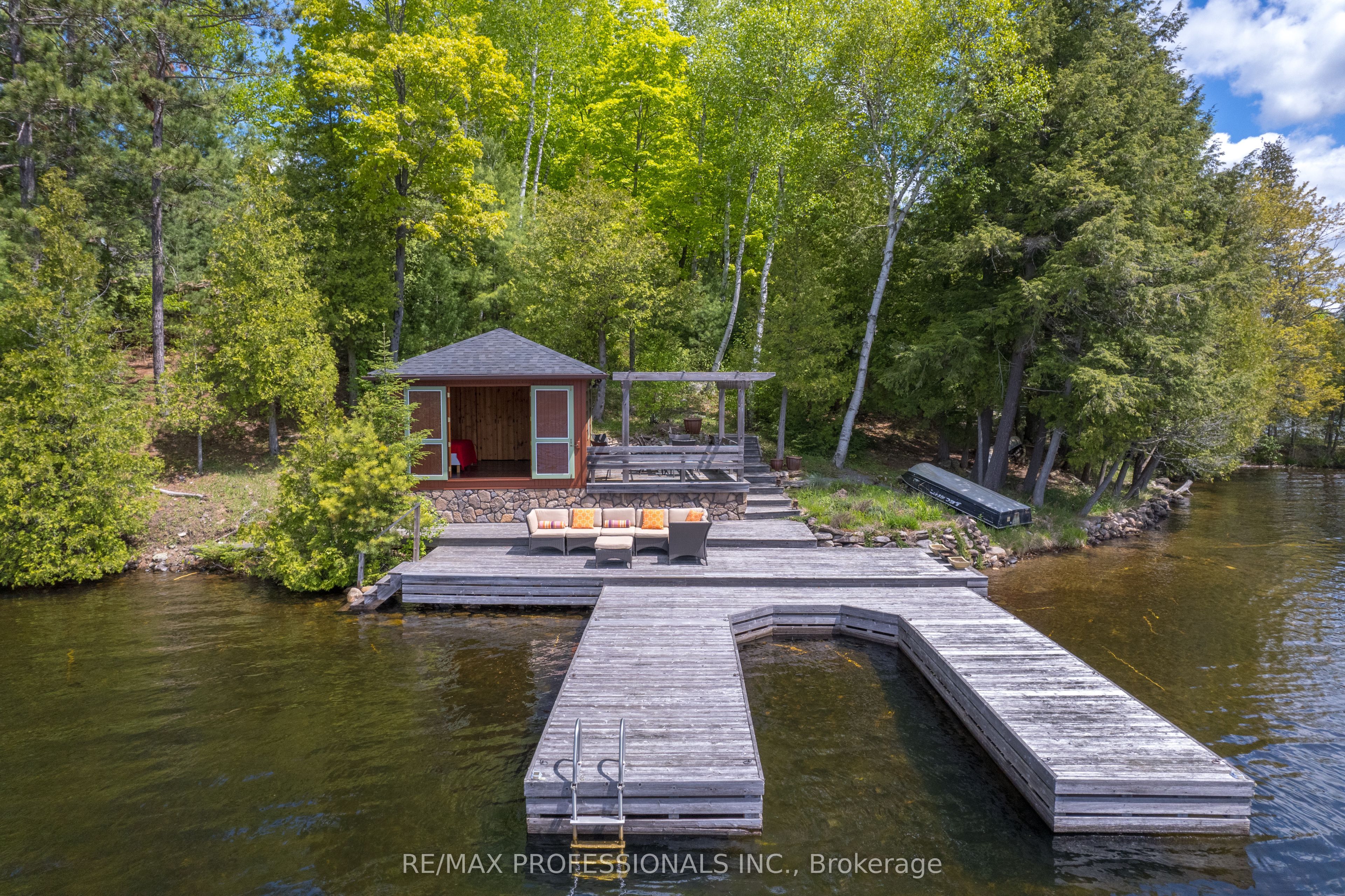 1433 Abrams Road Property Photo 5