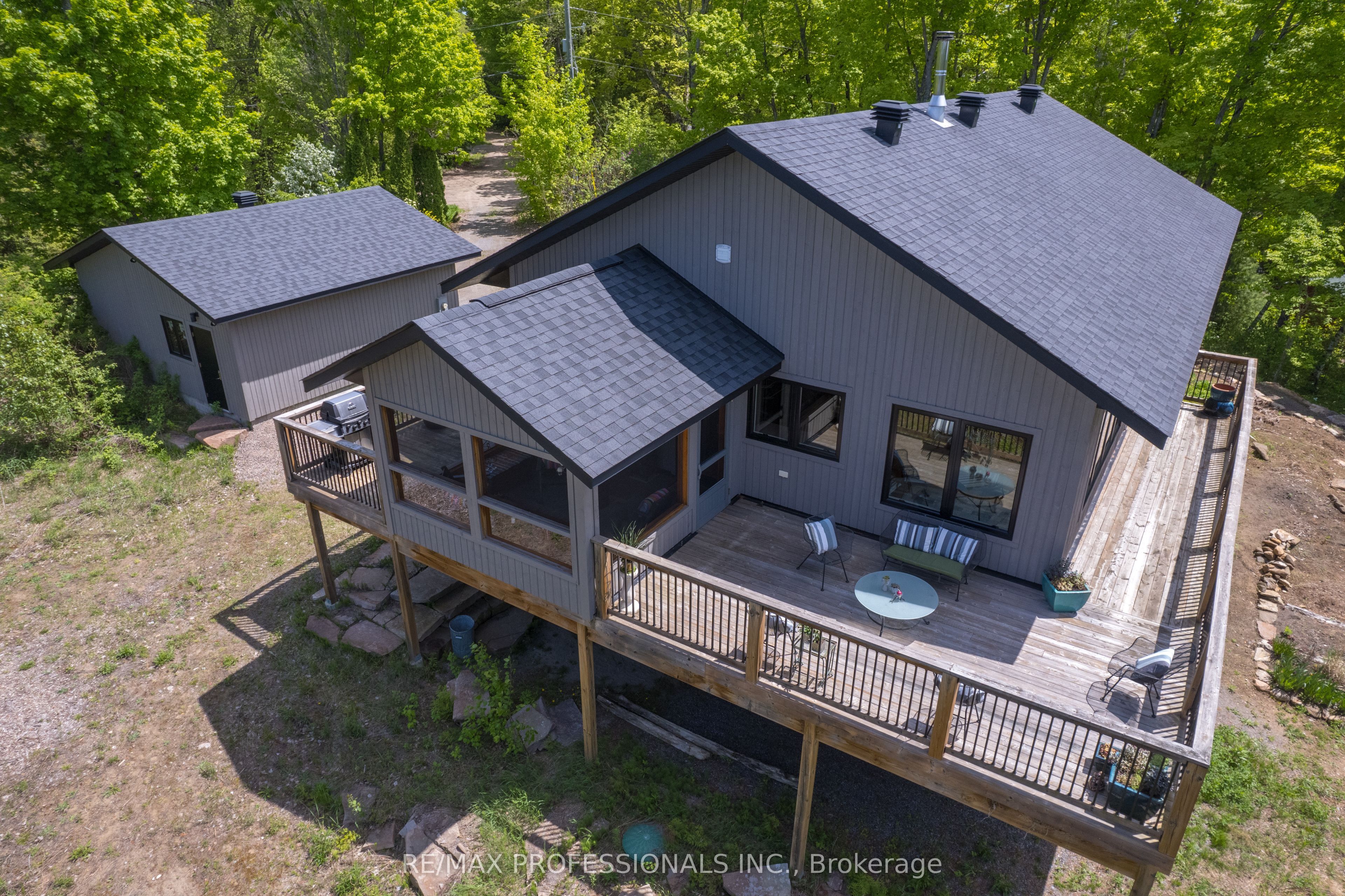 1433 Abrams Road Property Photo 8