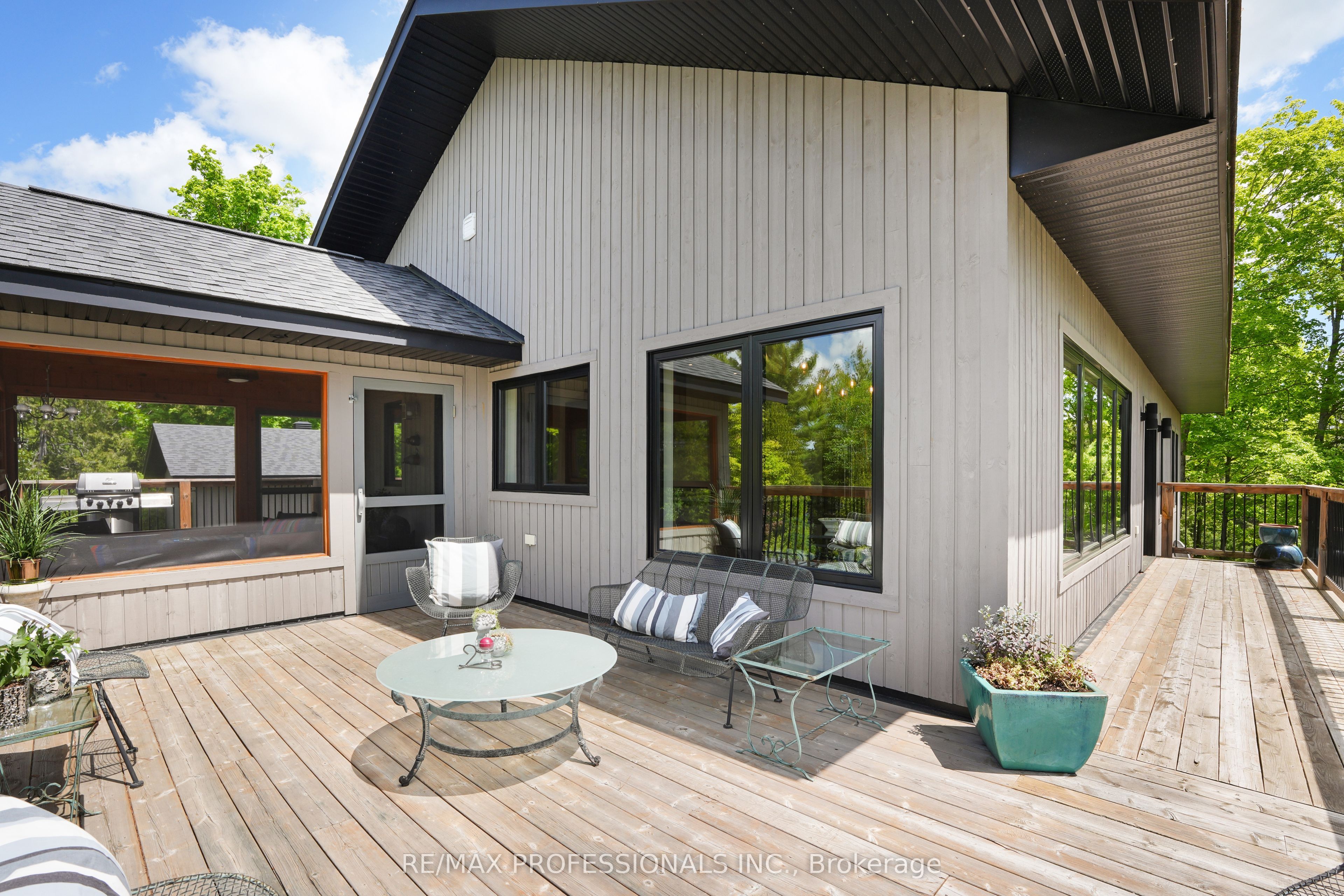 1433 Abrams Road Property Photo 30