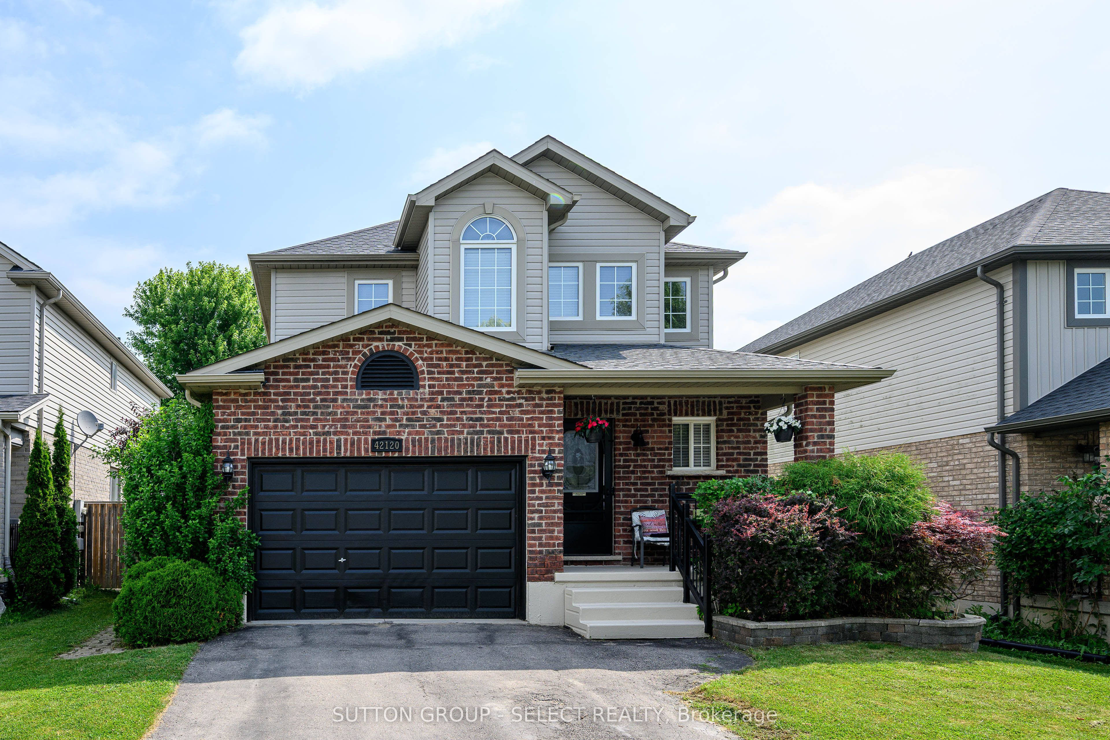42120 Mcbain Line Property Photo 1