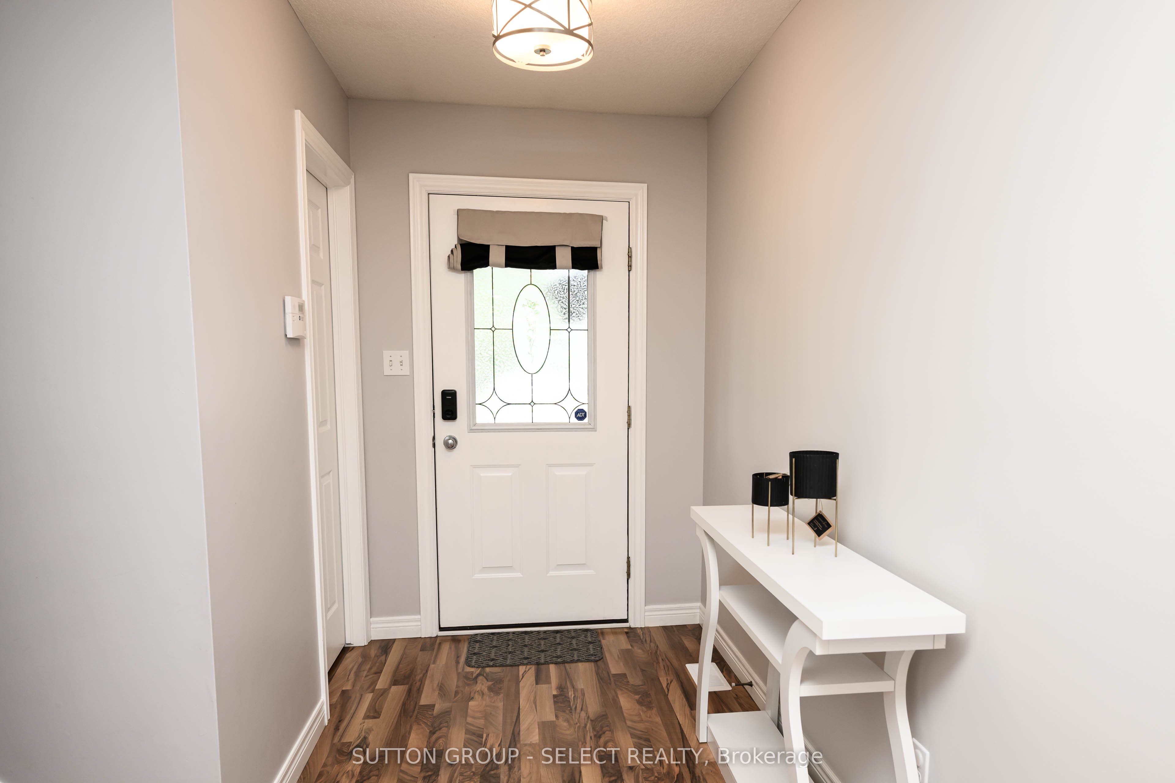42120 Mcbain Line Property Photo 3