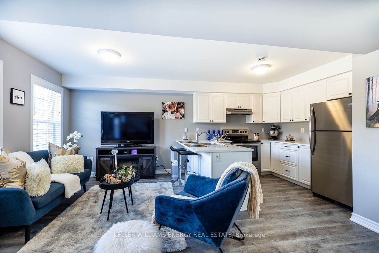 450 Lonsberry Drive 310 Property Photo 11