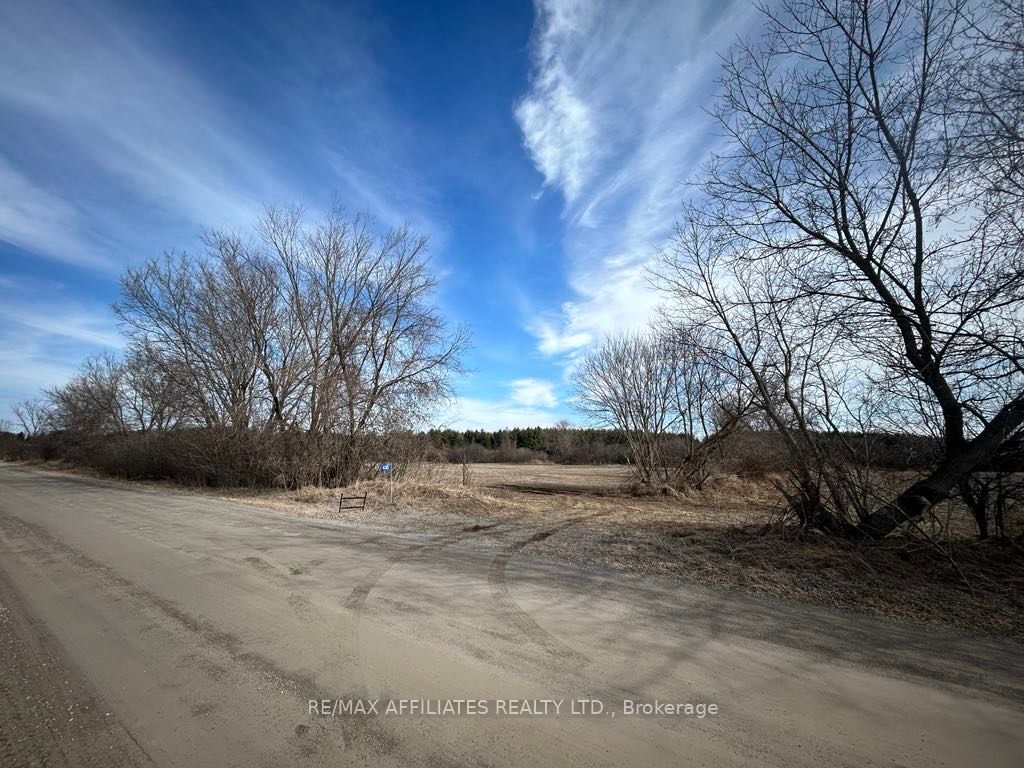 438 Pioneer Road Property Photo 1