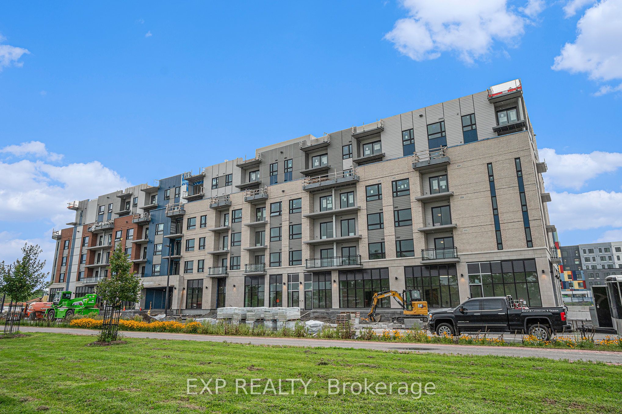 #315 - 397 Codds Road Property Photo 1