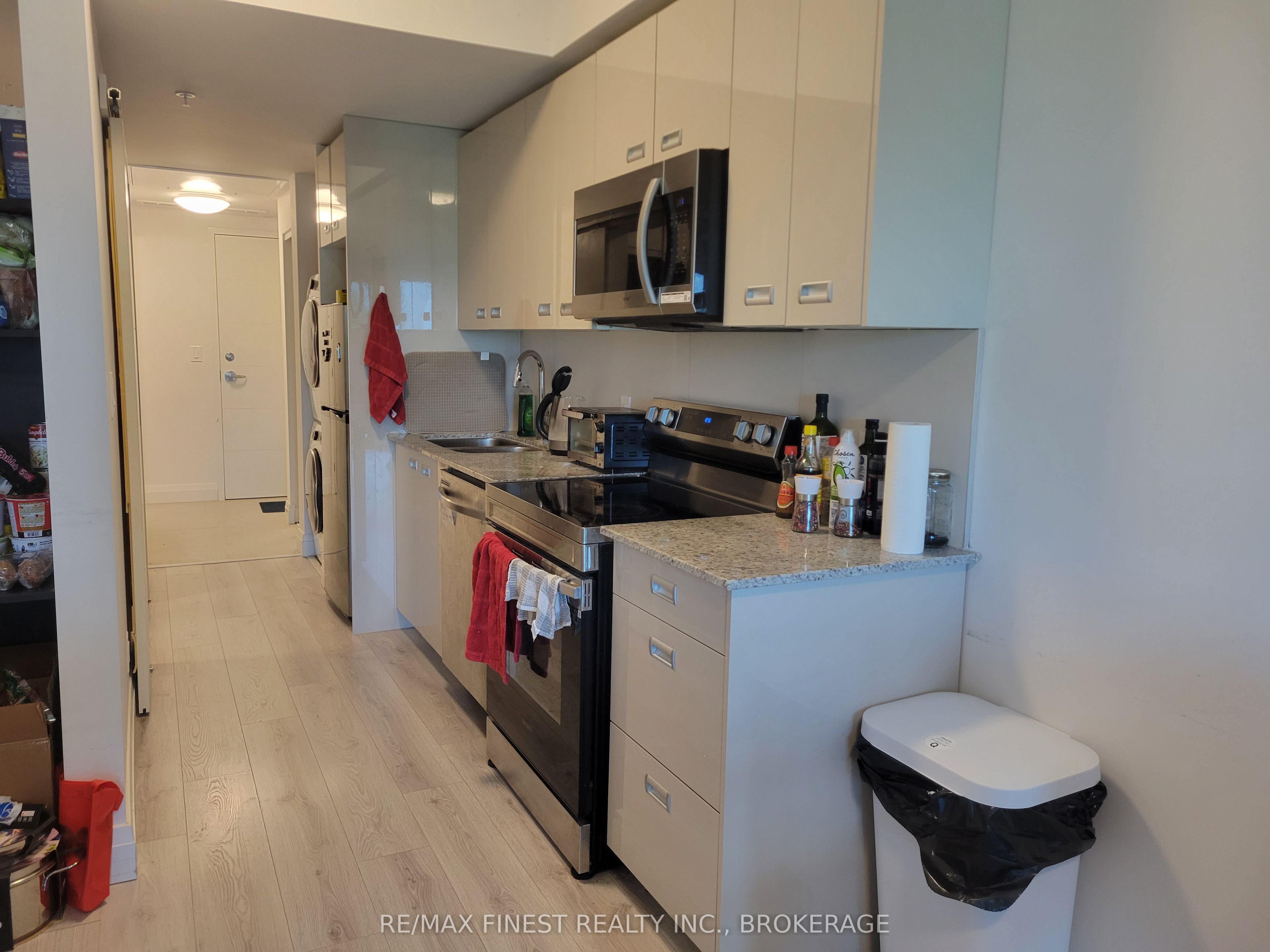 652 Princess Street 622 Property Photo 5