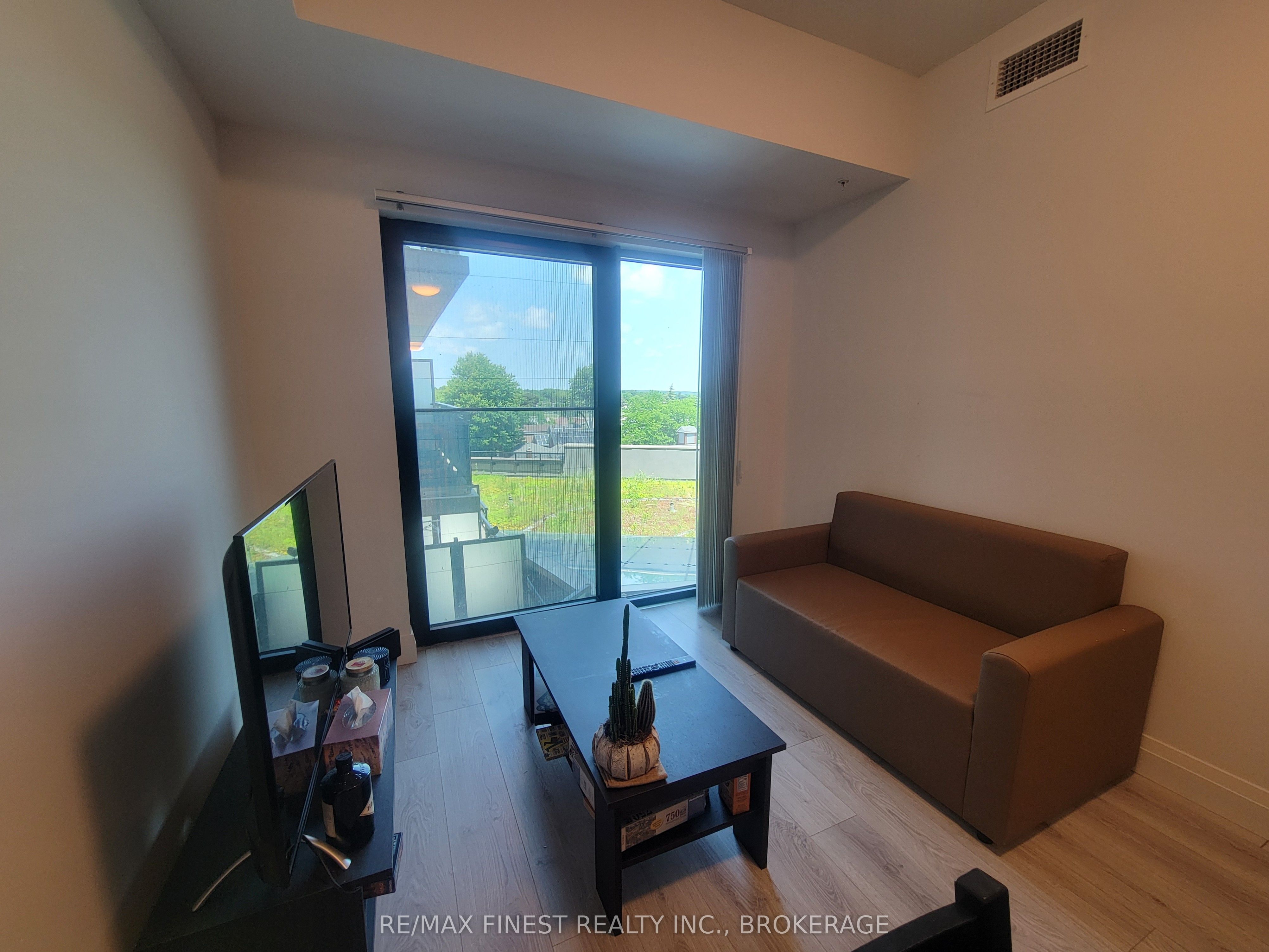 652 Princess Street 622 Property Photo 7