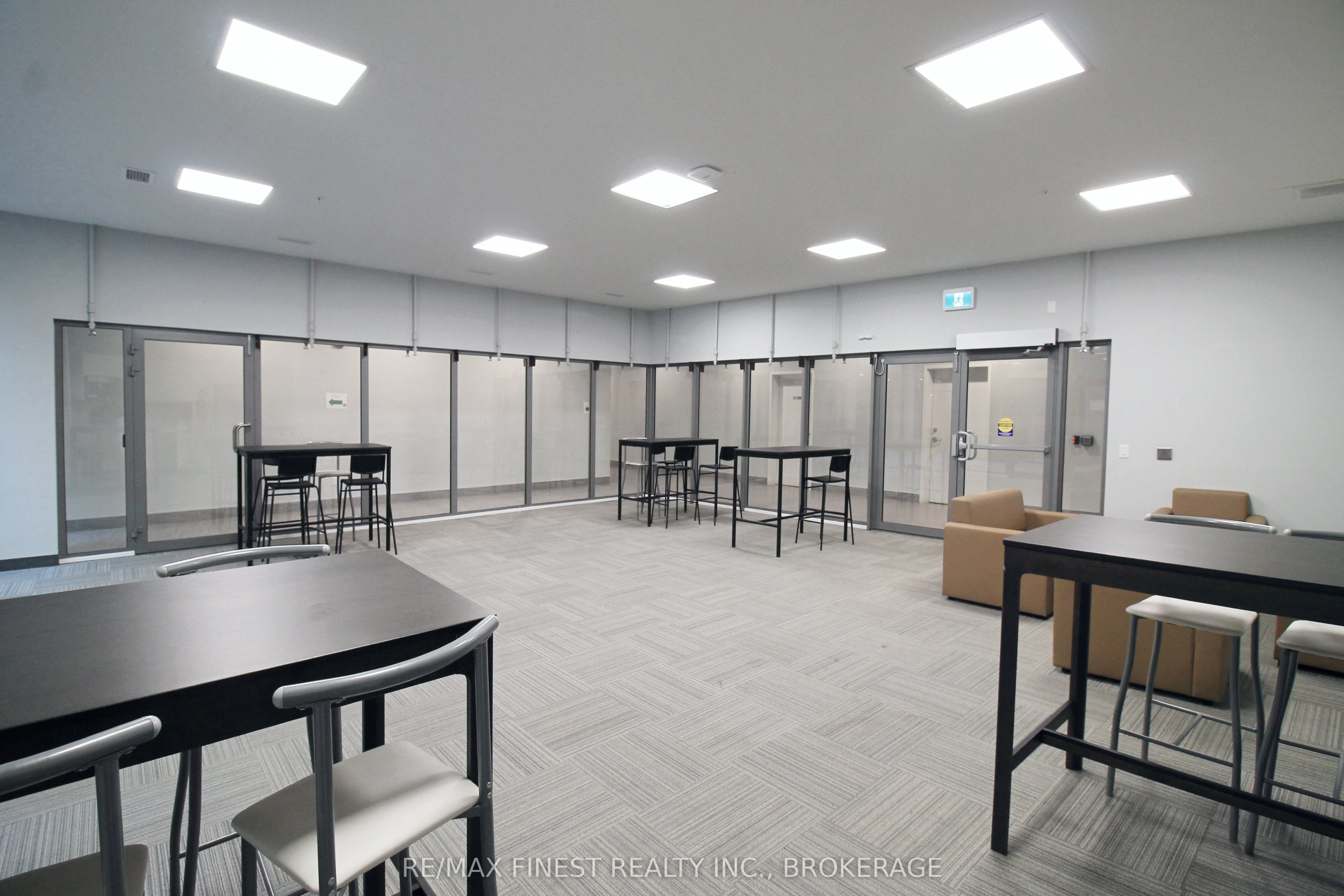 652 Princess Street 622 Property Photo 18