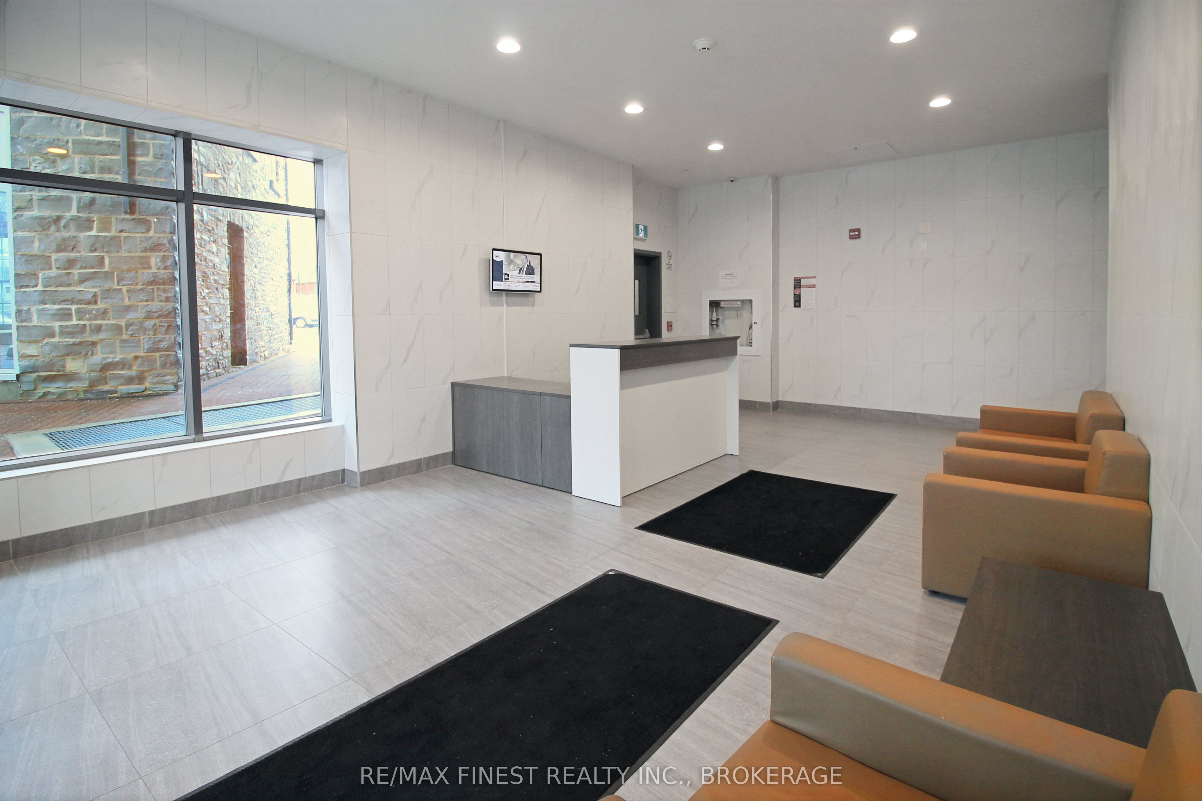 652 Princess Street 622 Property Photo 24