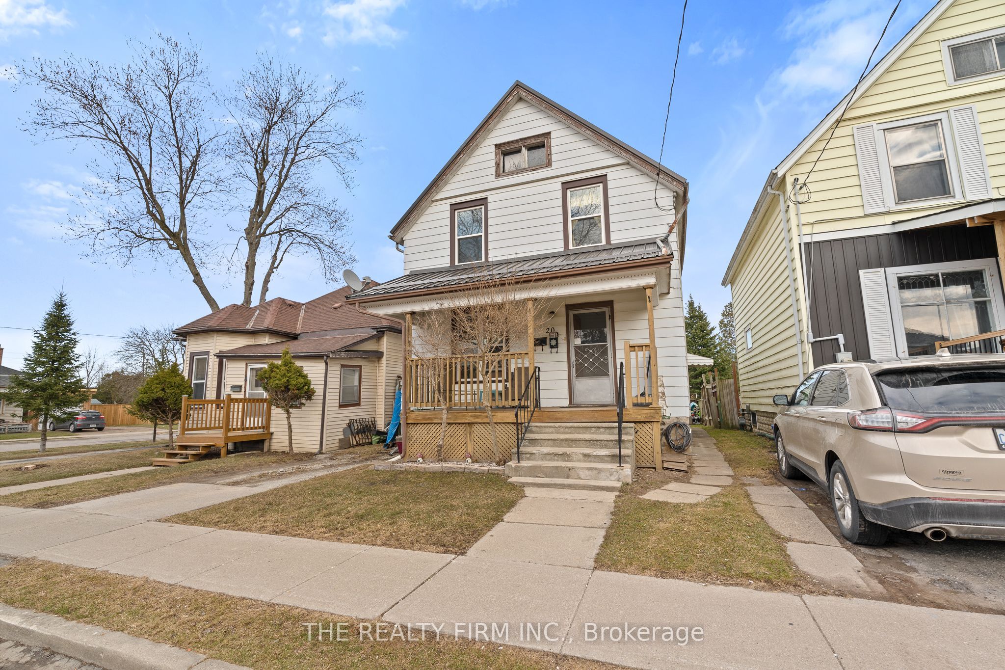 20 Fourth Avenue Property Photo 1