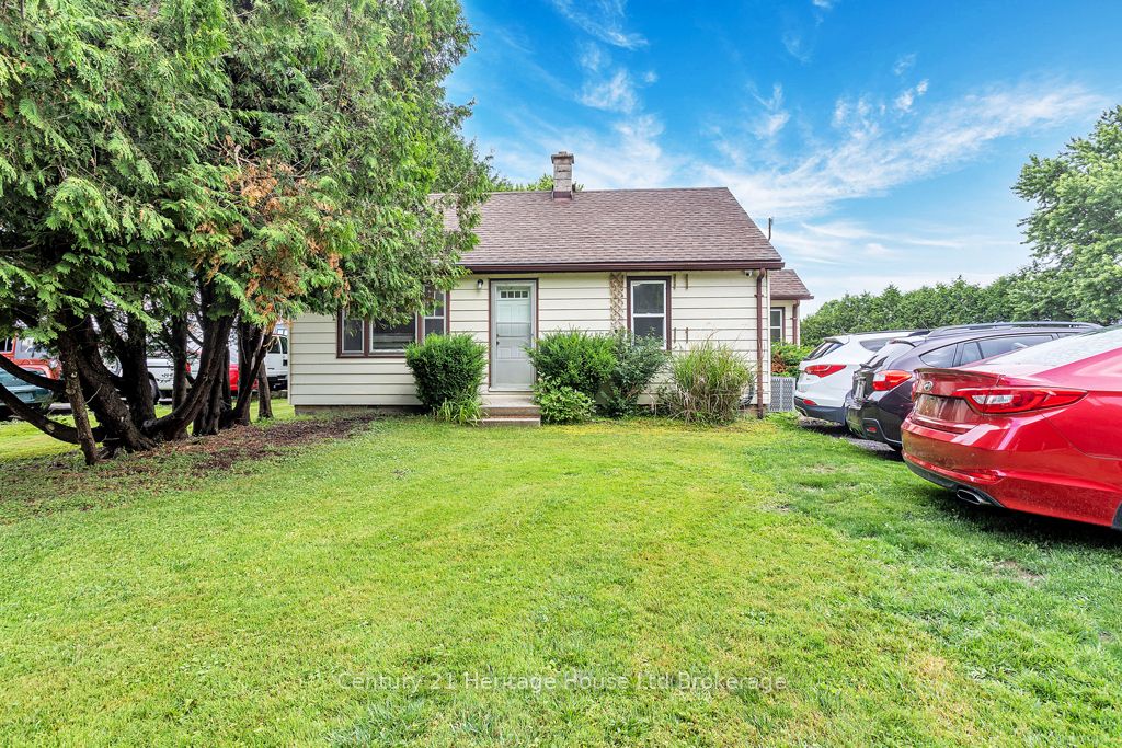 715503 Oxford 4 Road Property Photo 1
