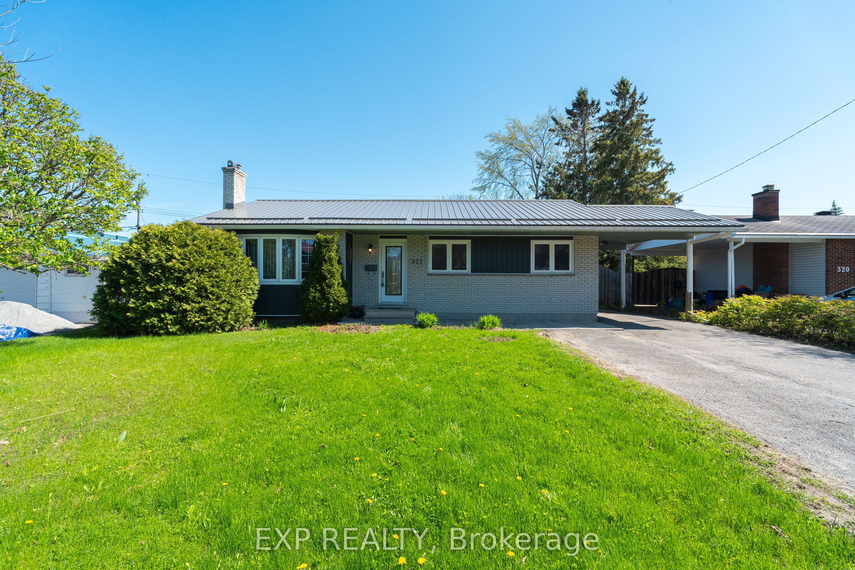 322 Galloway Drive Property Photo 1