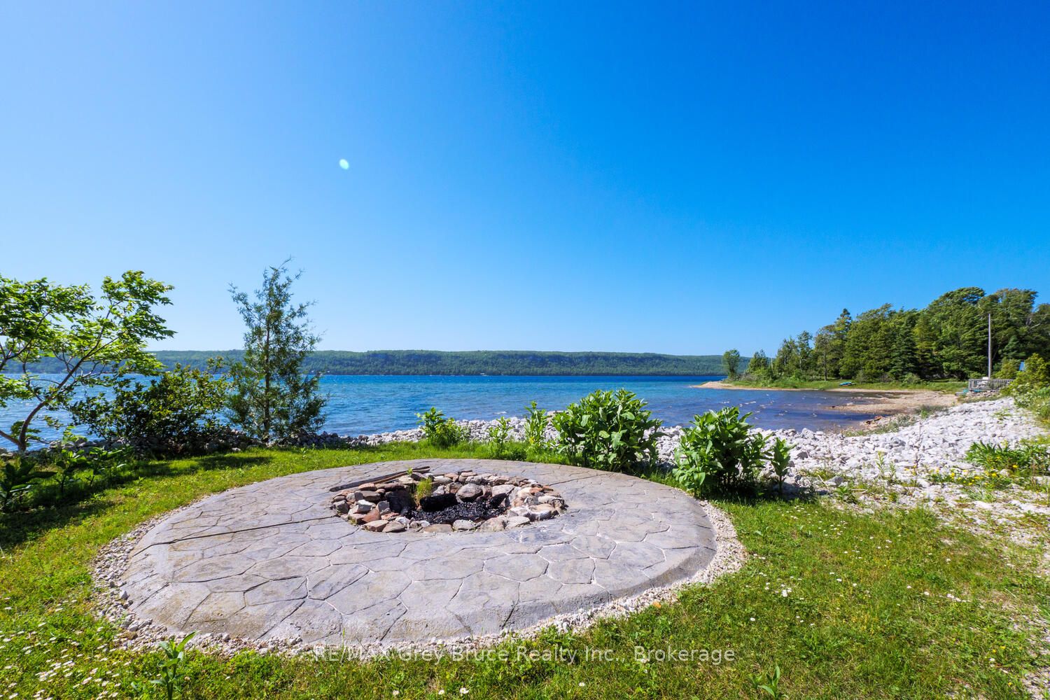 186 Hope Bay Road Property Photo 8