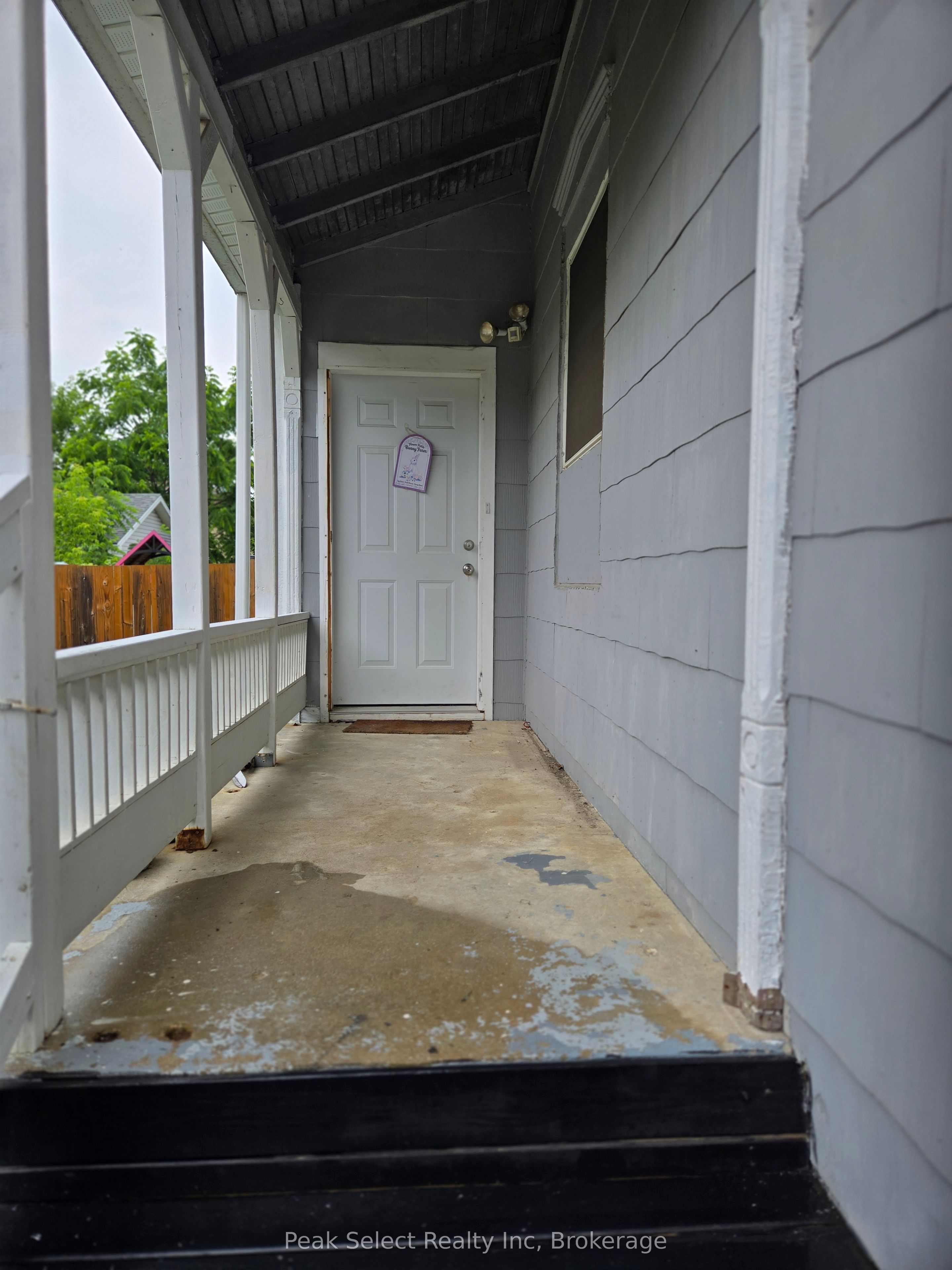 104 Erie Street Property Photo 9