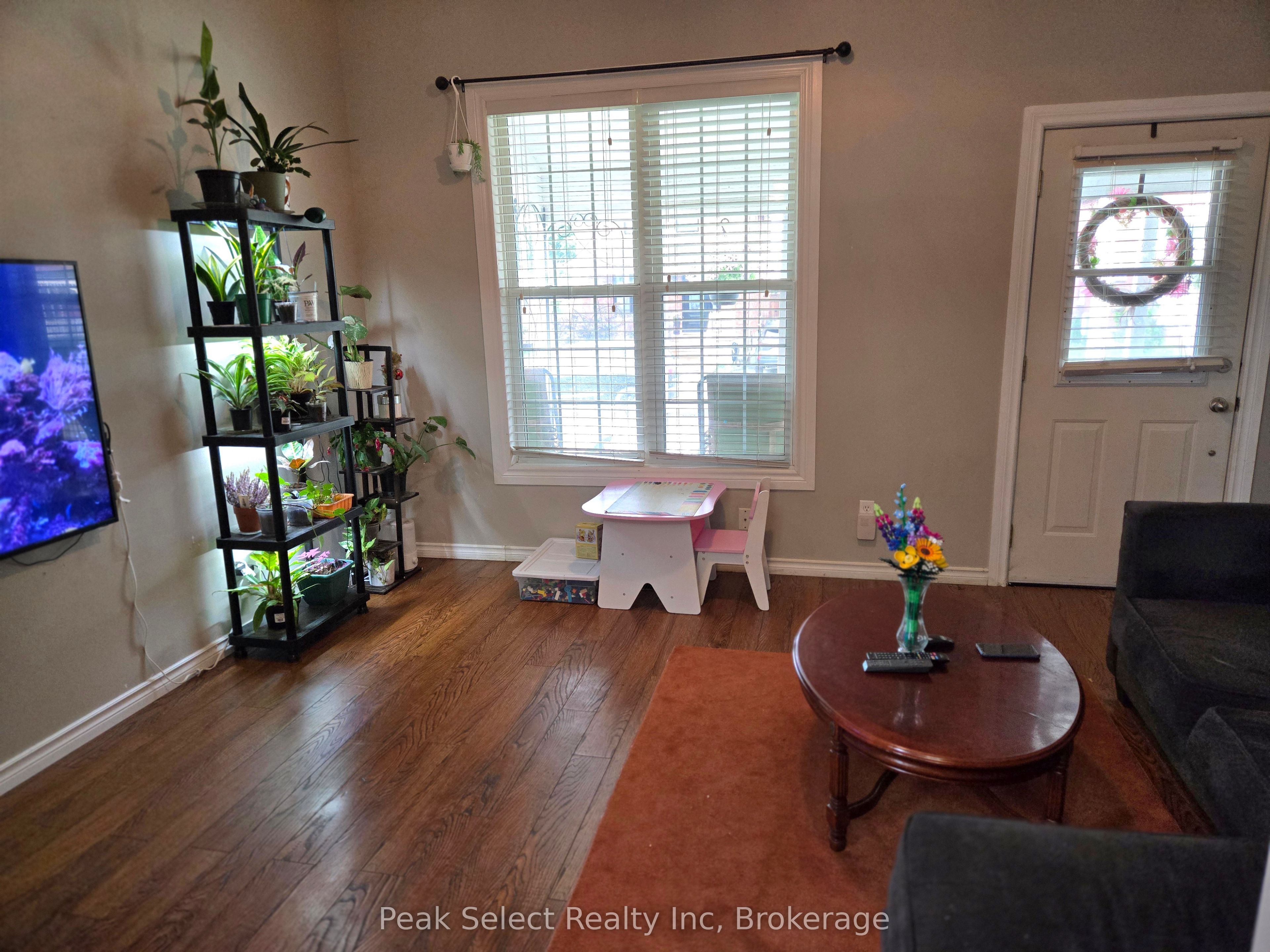 104 Erie Street Property Photo 10