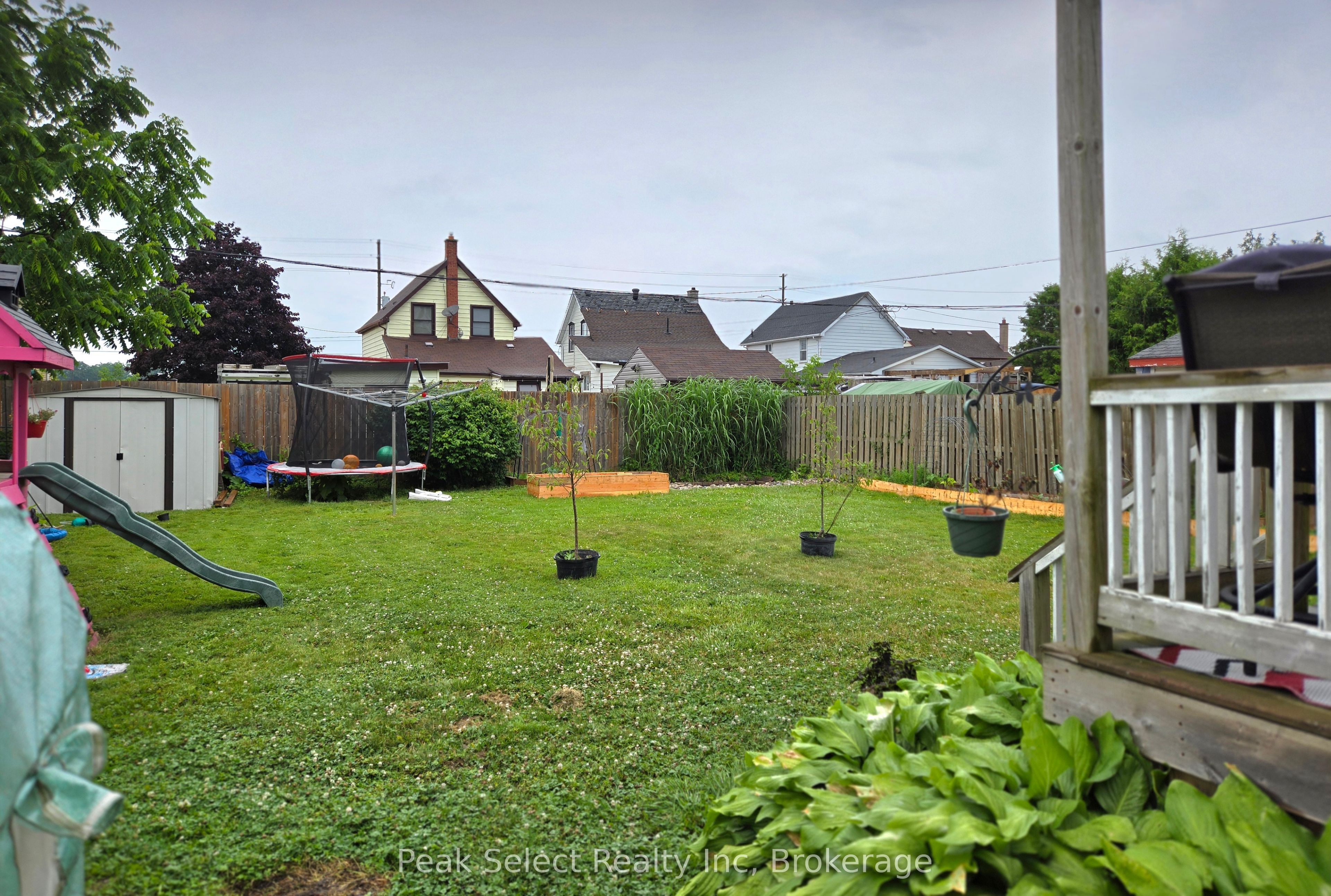 104 Erie Street Property Photo 32