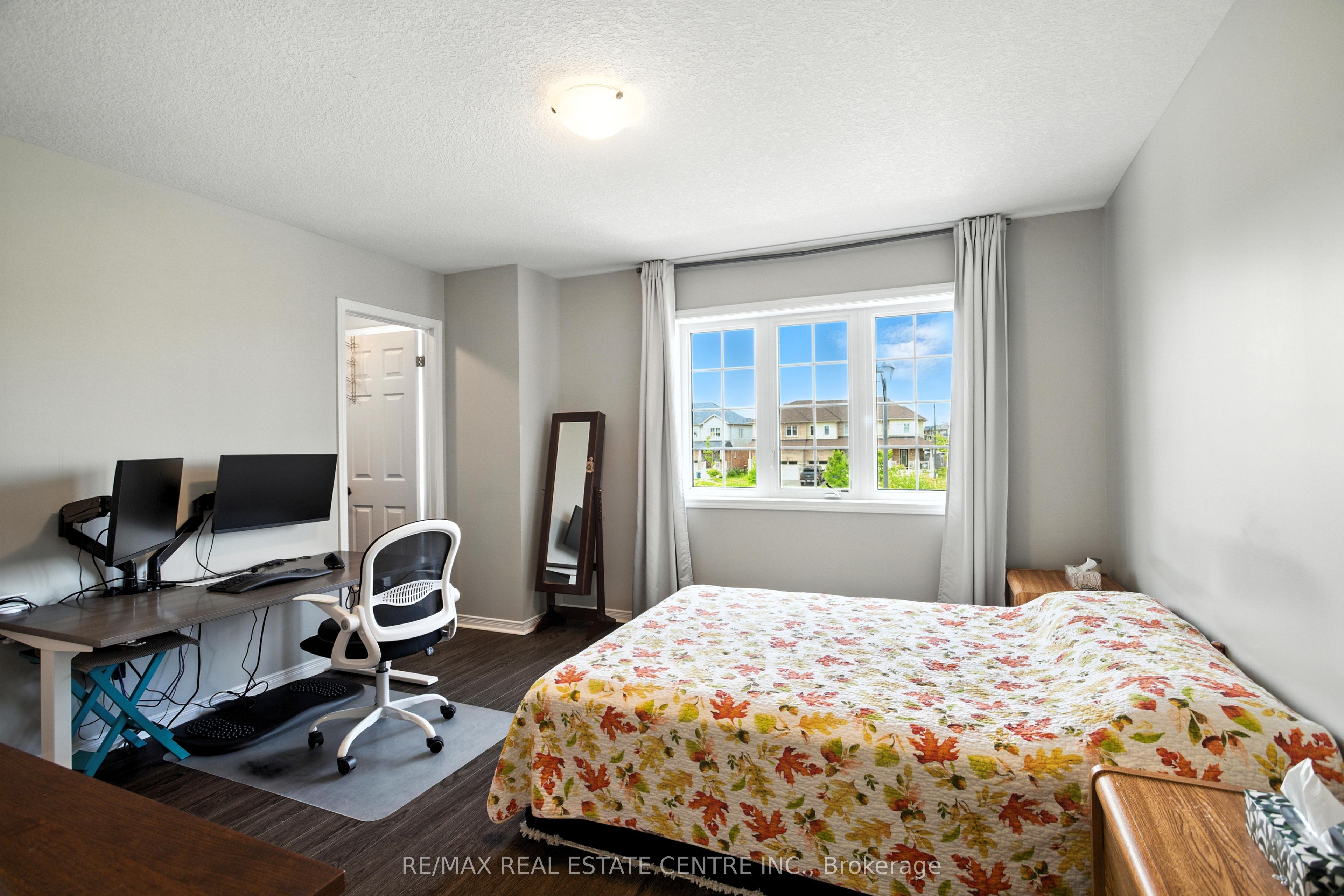 85 Thompson Road Property Photo 20