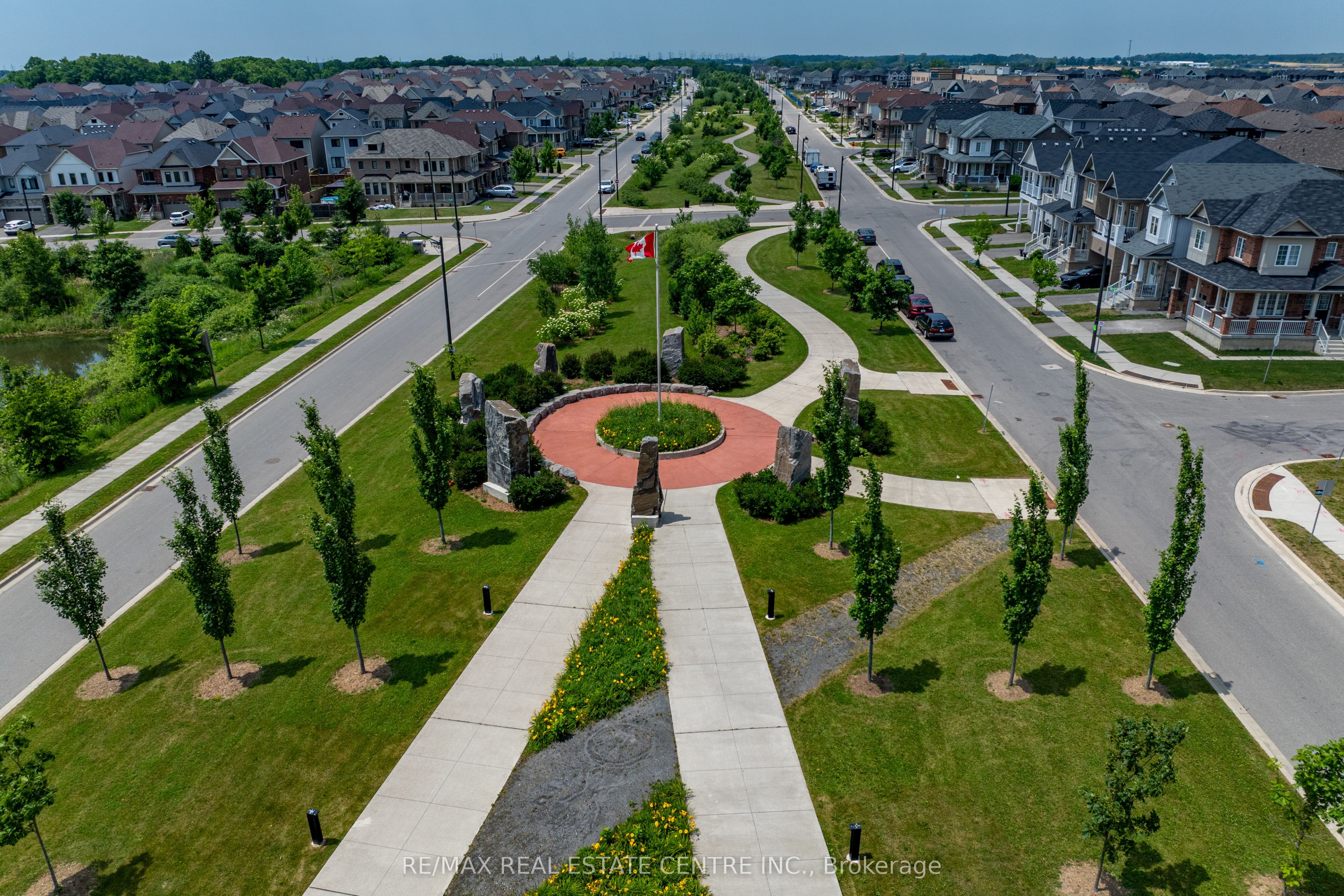 85 Thompson Road Property Photo 32