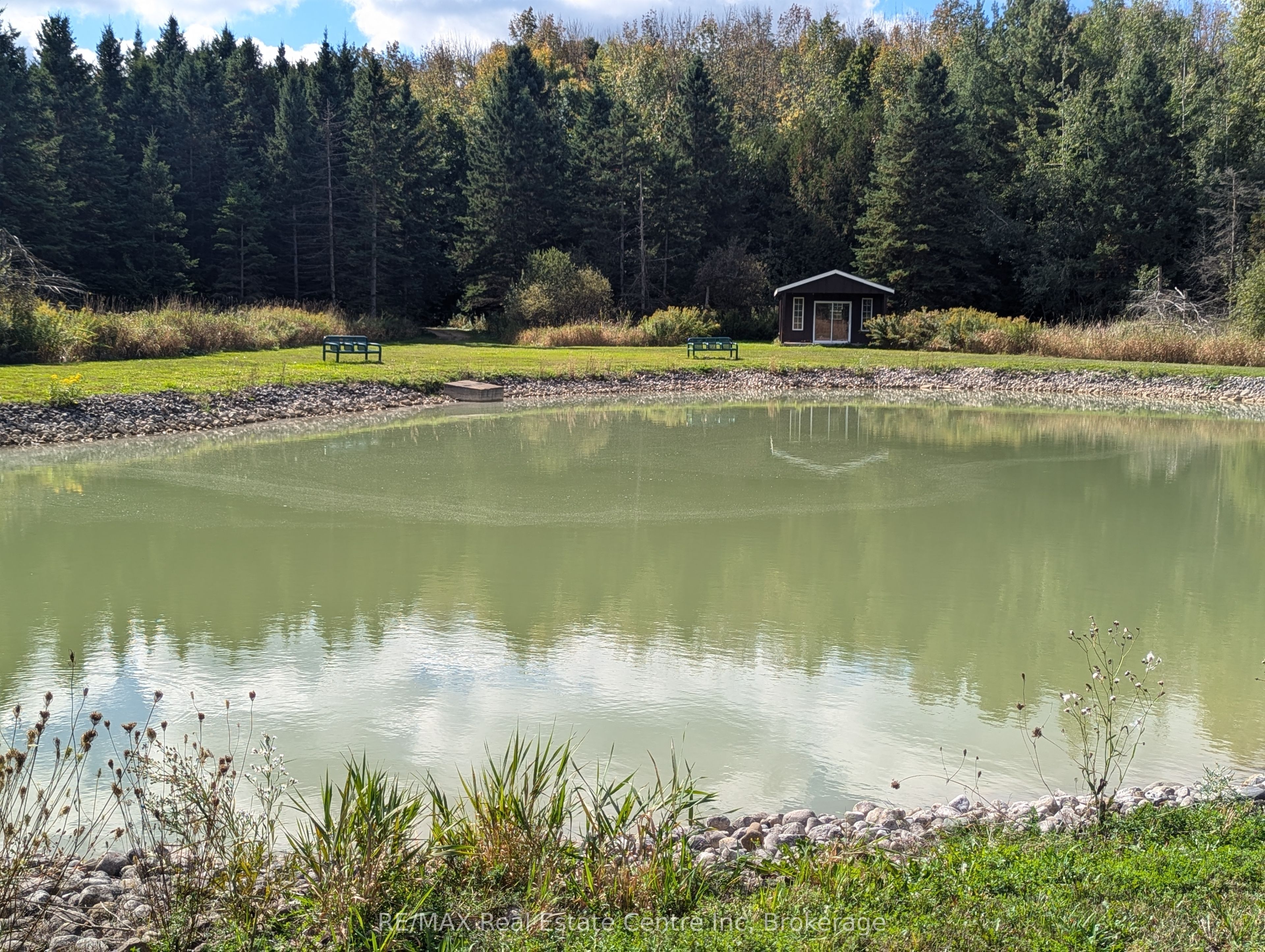 7119 5th Line Property Photo 1