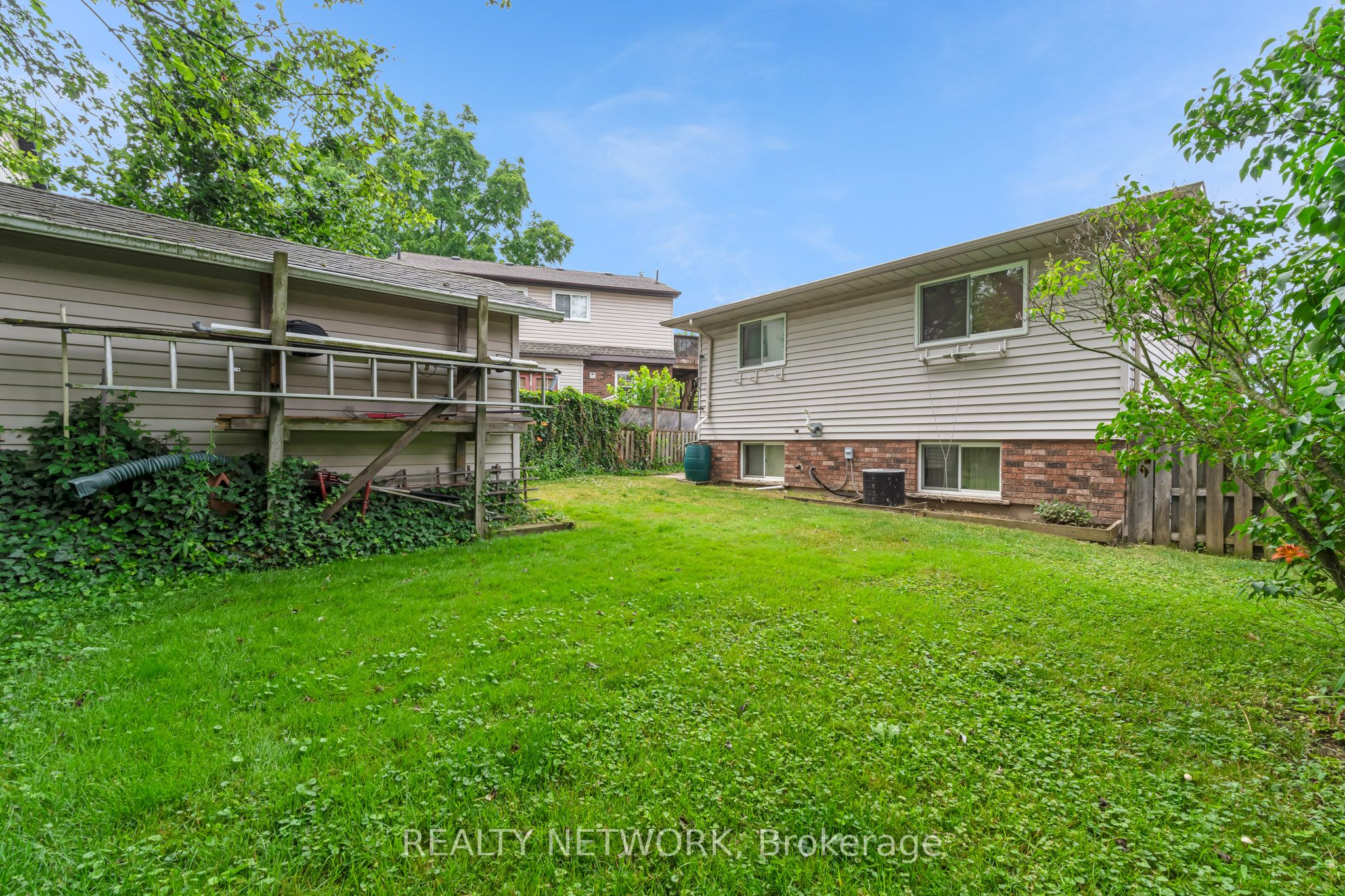 9 Valley Road Property Photo 8