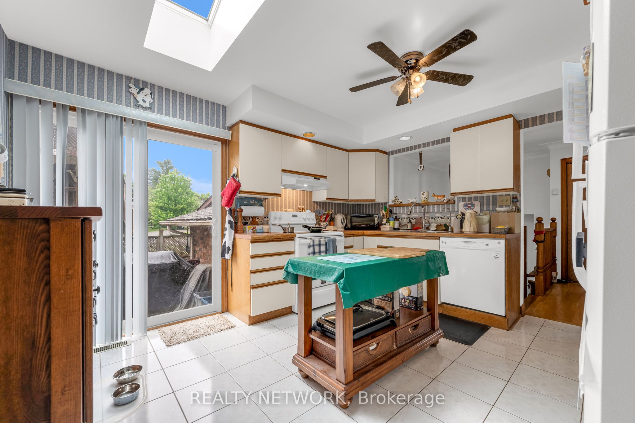 9 Valley Road Property Photo 11