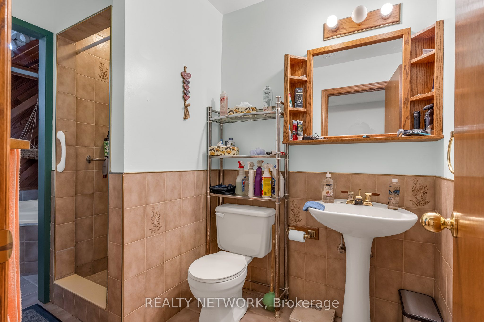 9 Valley Road Property Photo 30