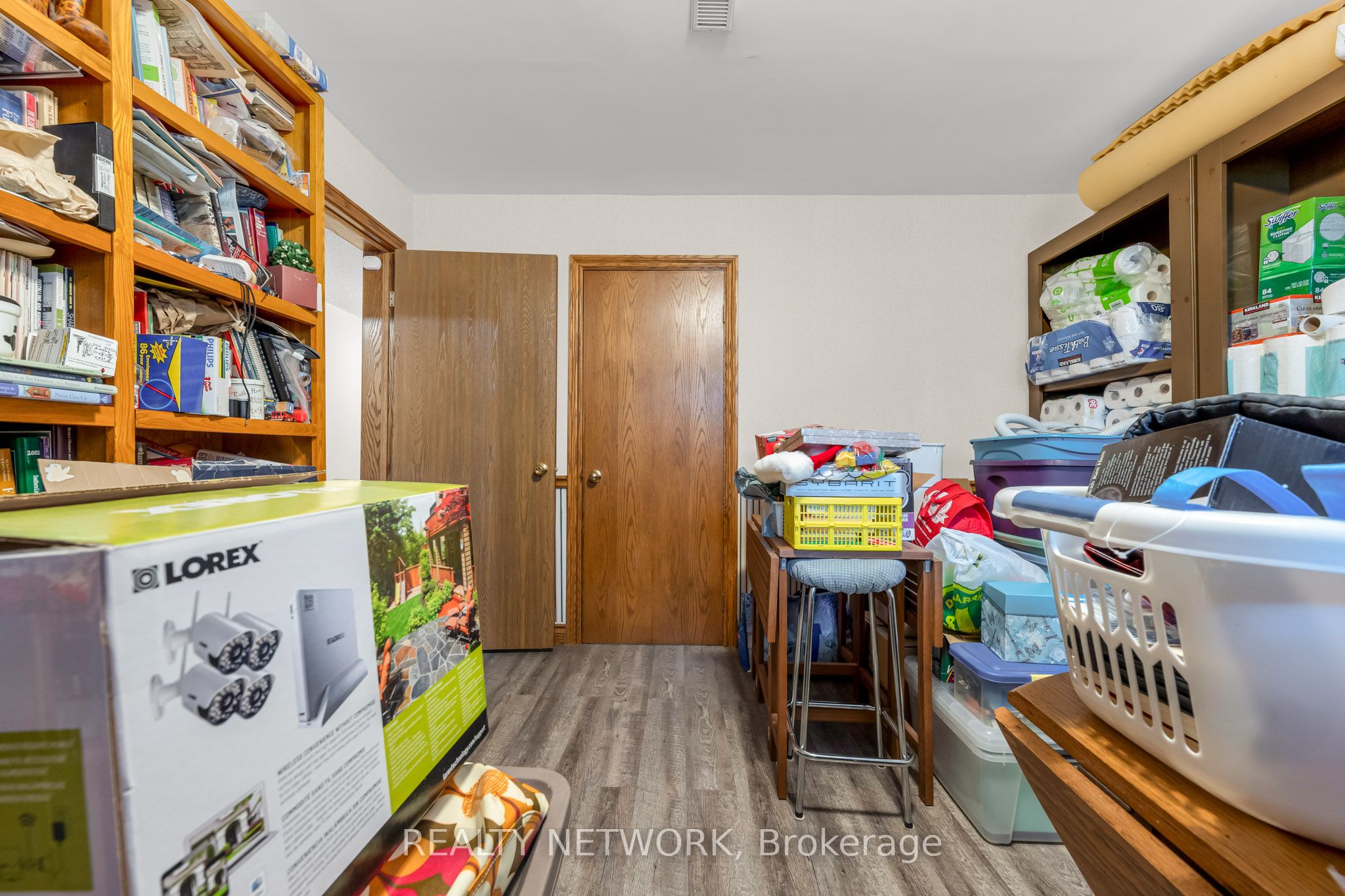 9 Valley Road Property Photo 33