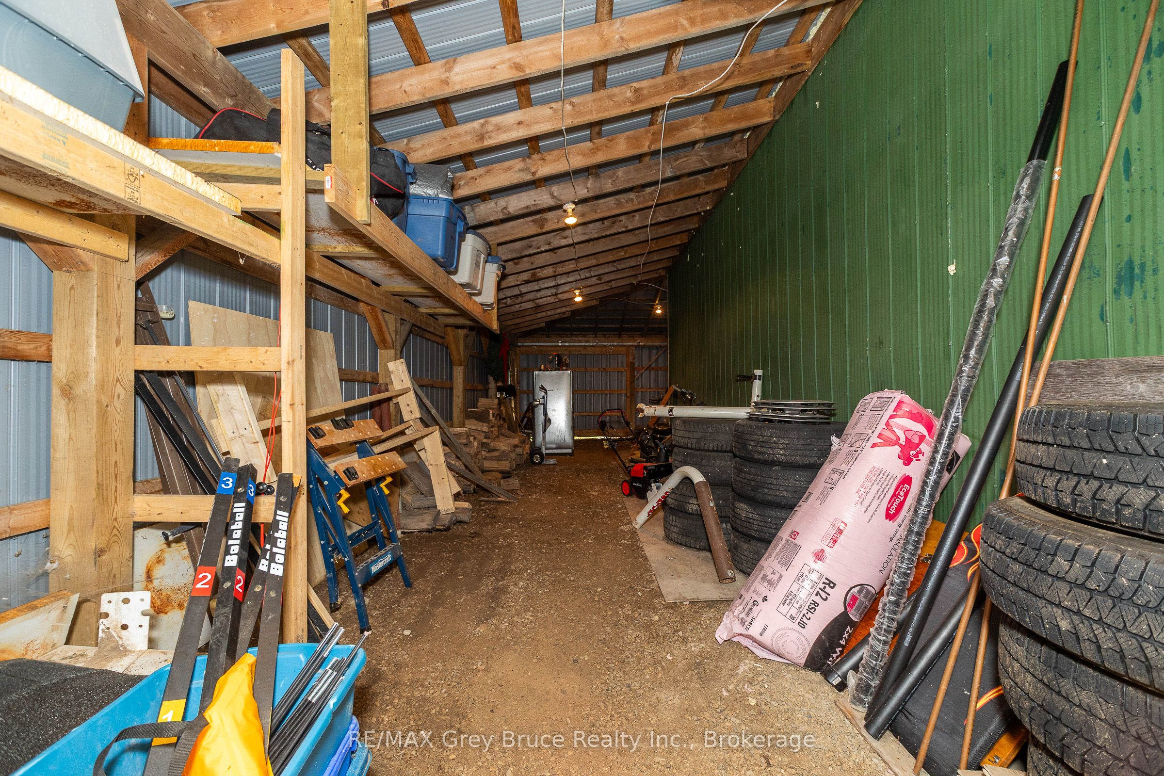 718449 6 Highway Property Photo 32