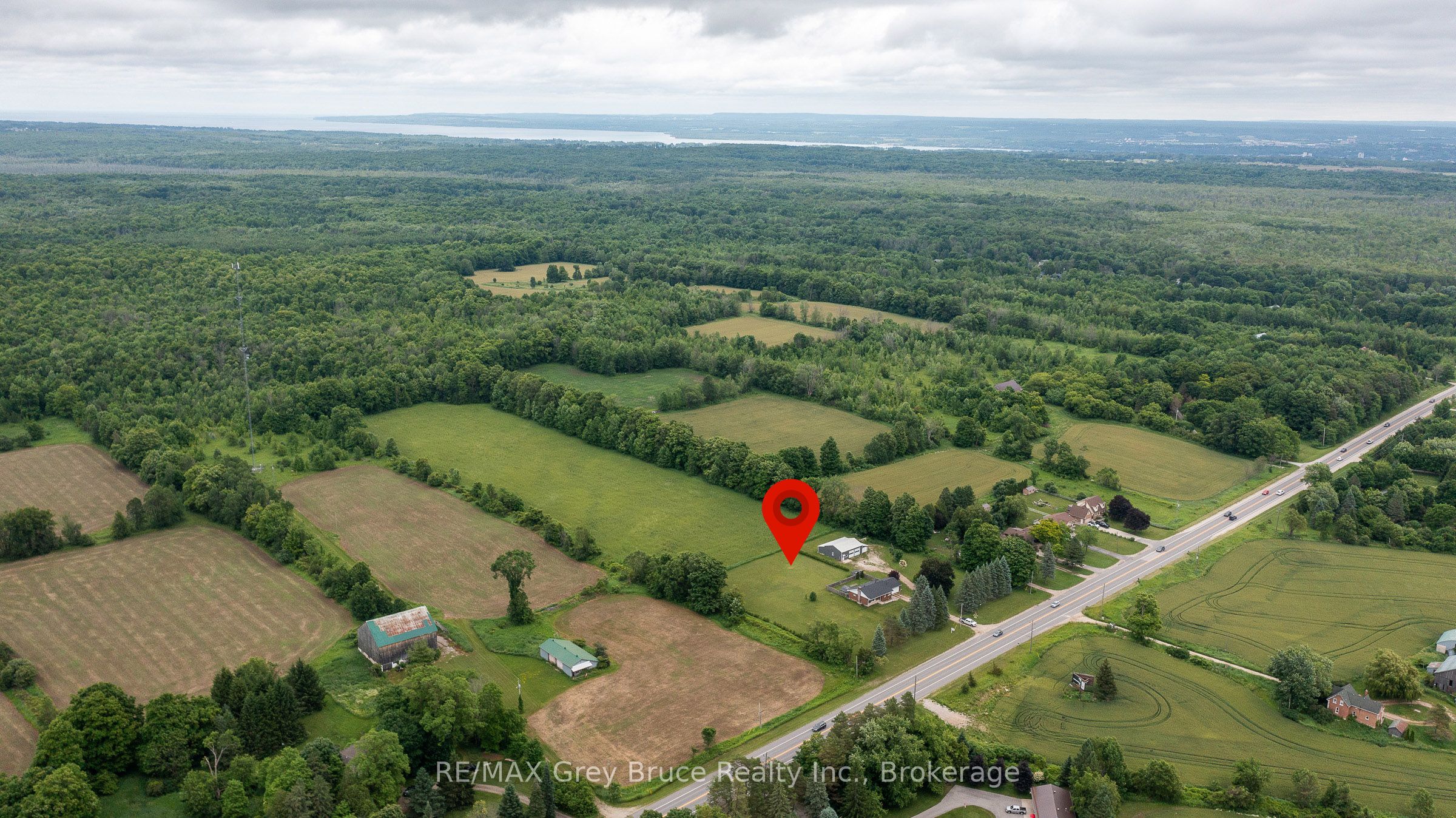 718449 6 Highway Property Photo 41