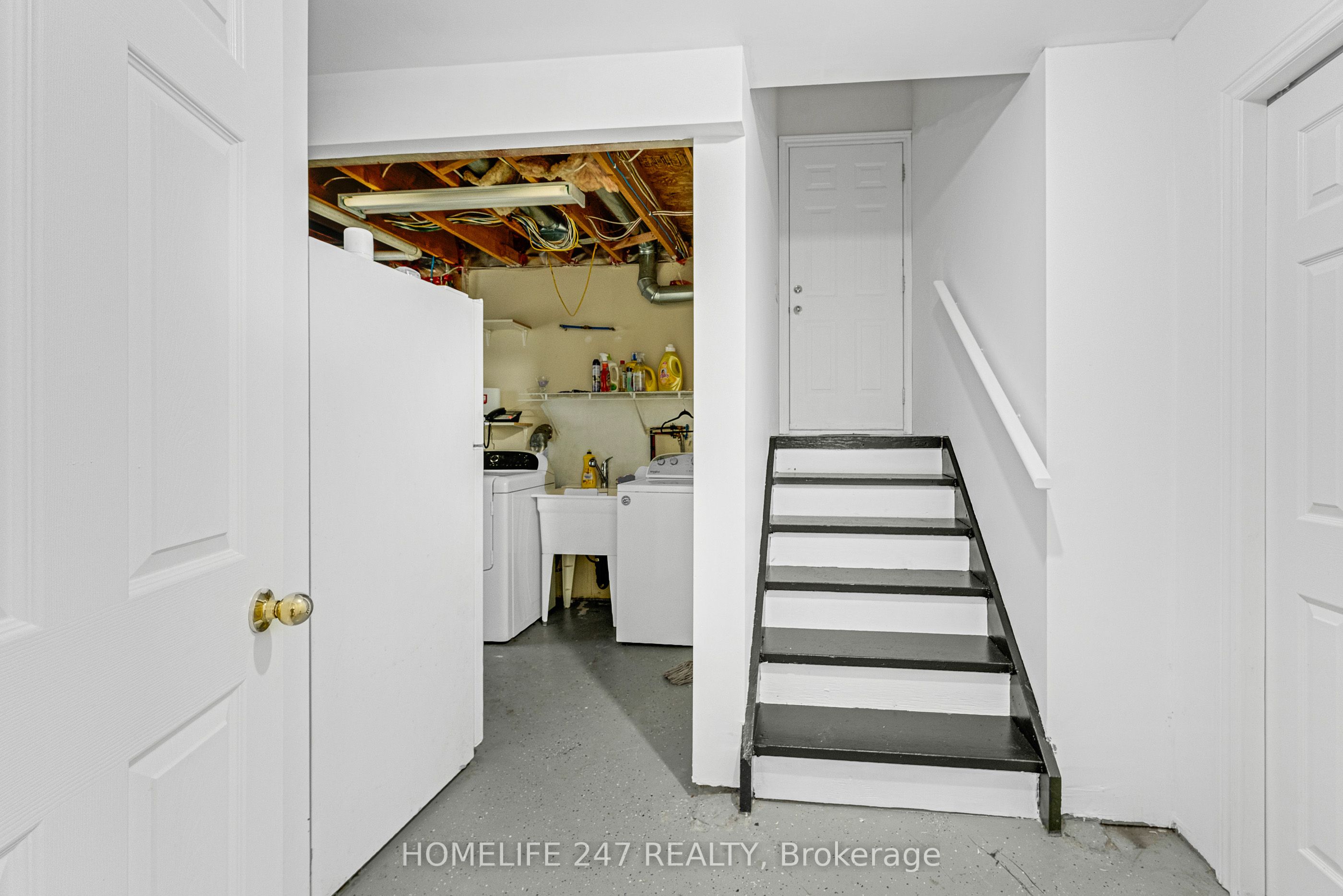 1119 Monarch Meadows Drive Property Photo 28