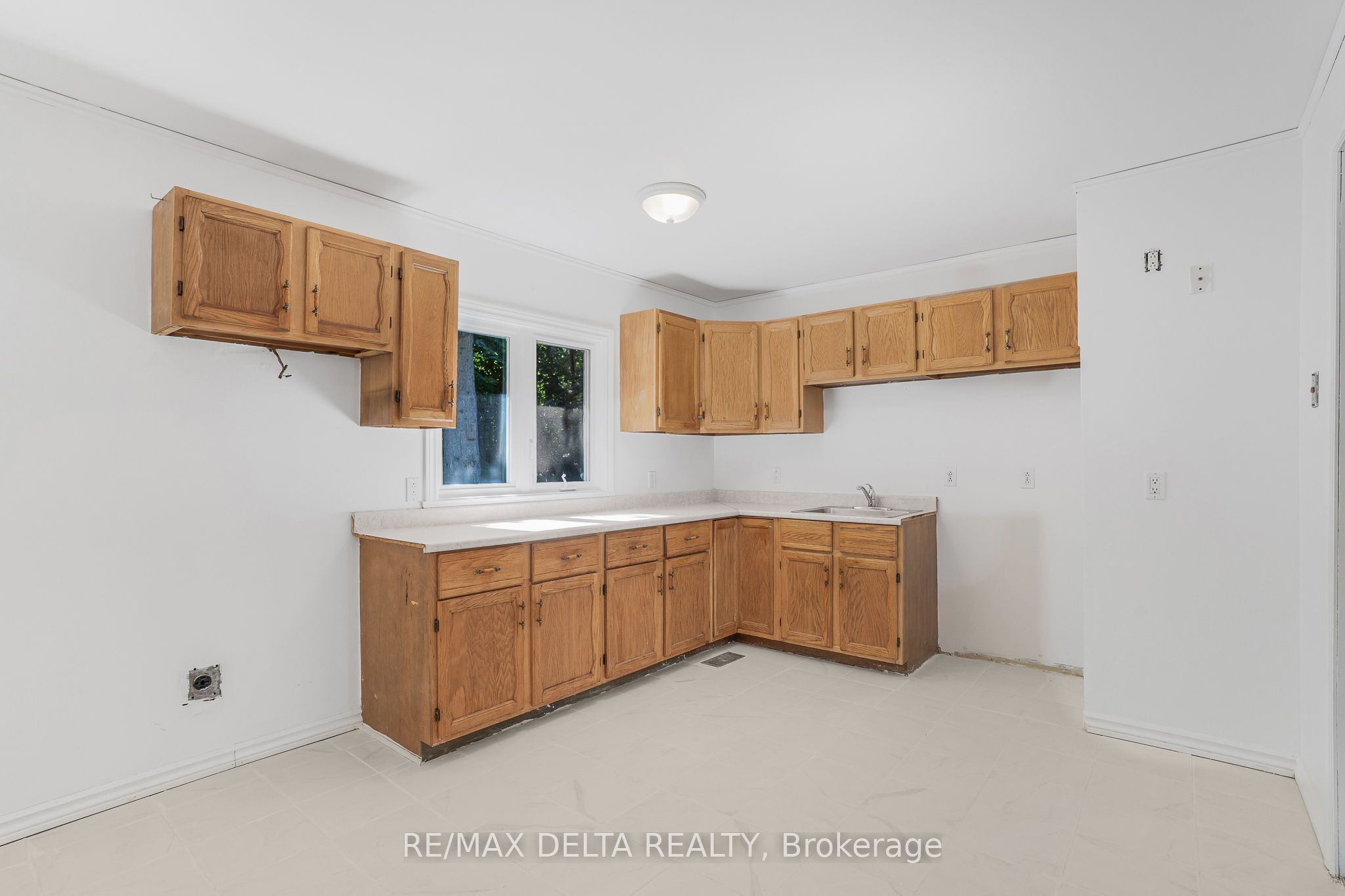 69 Home Avenue Property Photo 5