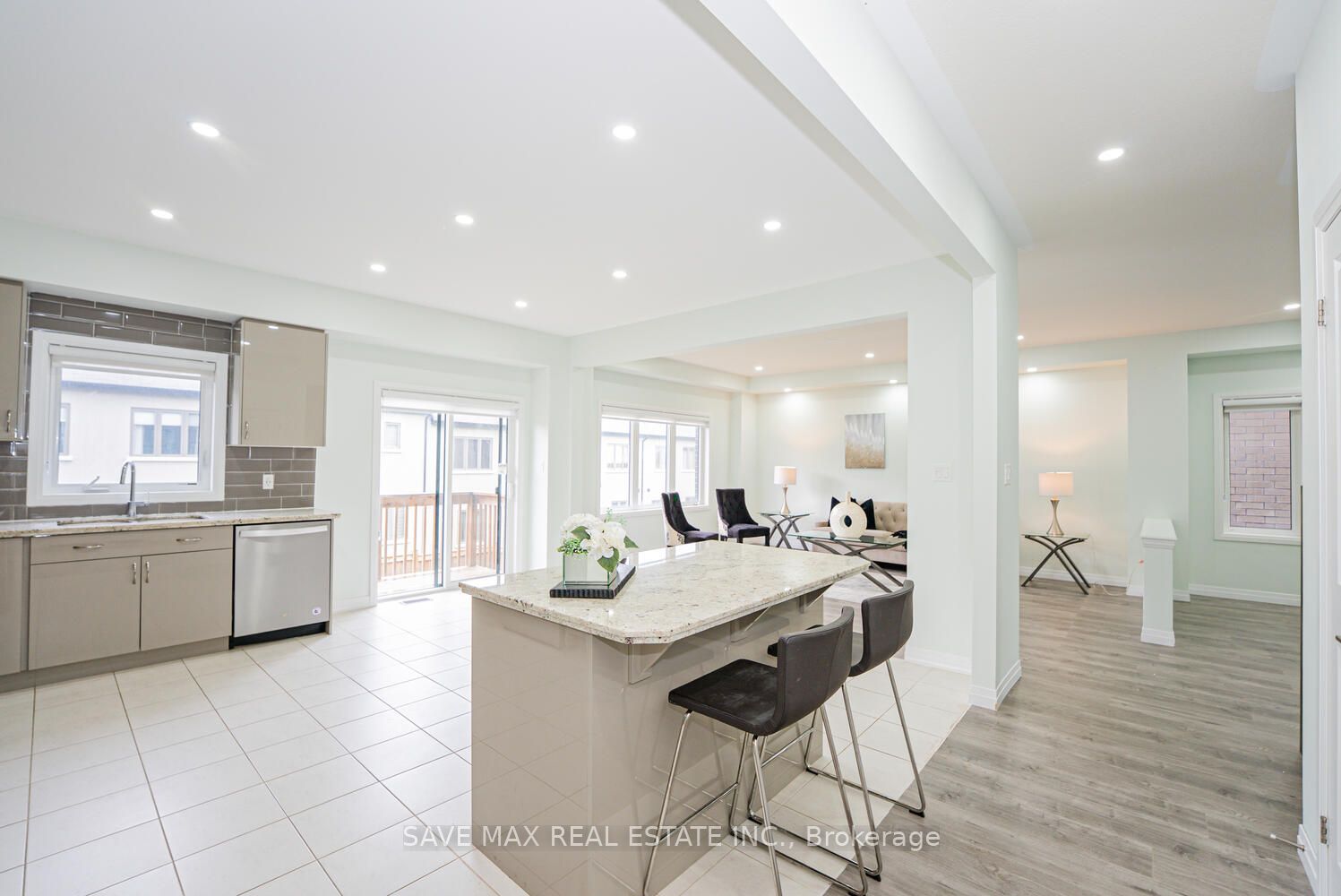 14 Doug Foulds Way Property Photo 16