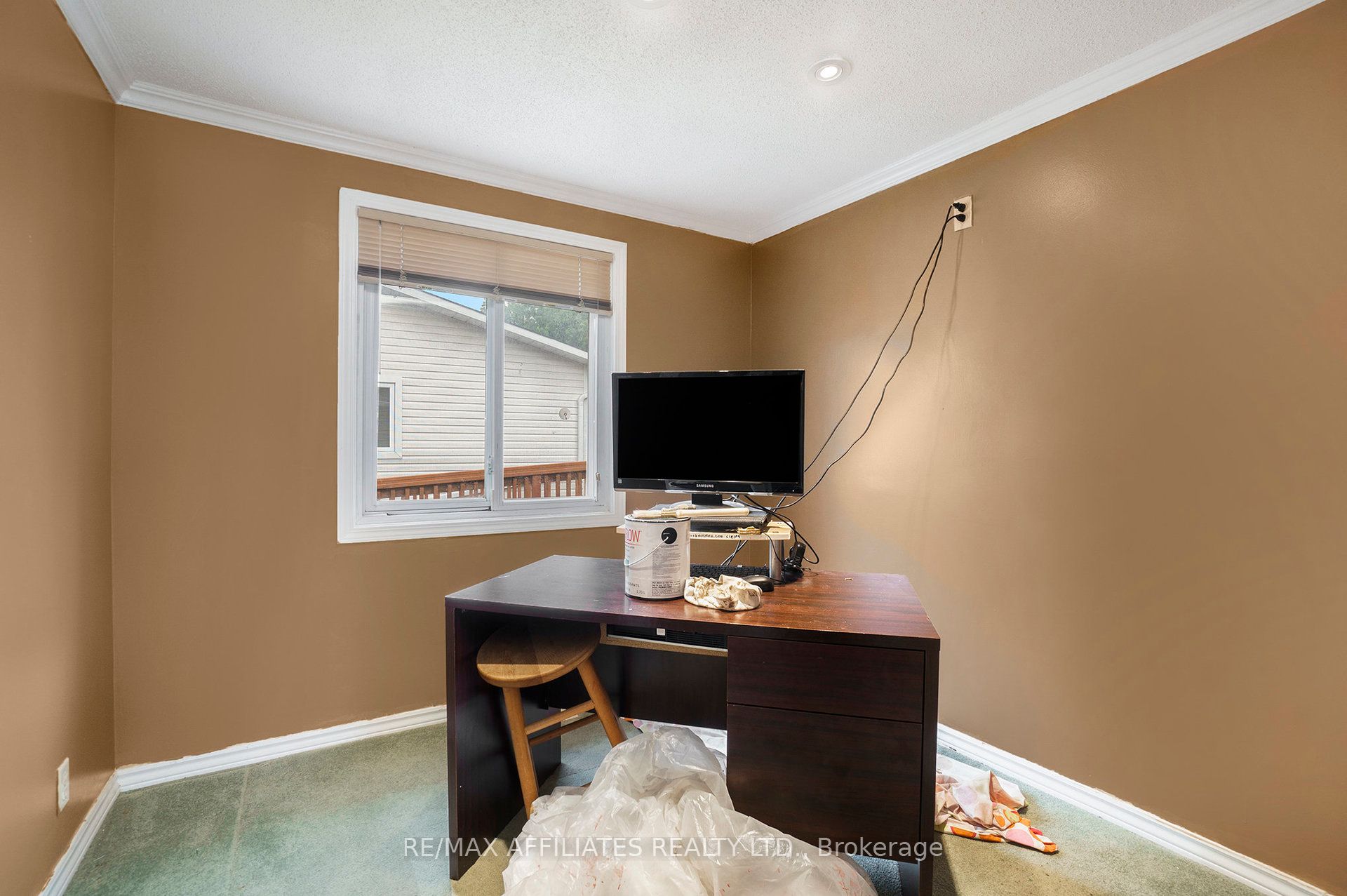 606 Lydia Street Property Photo 9