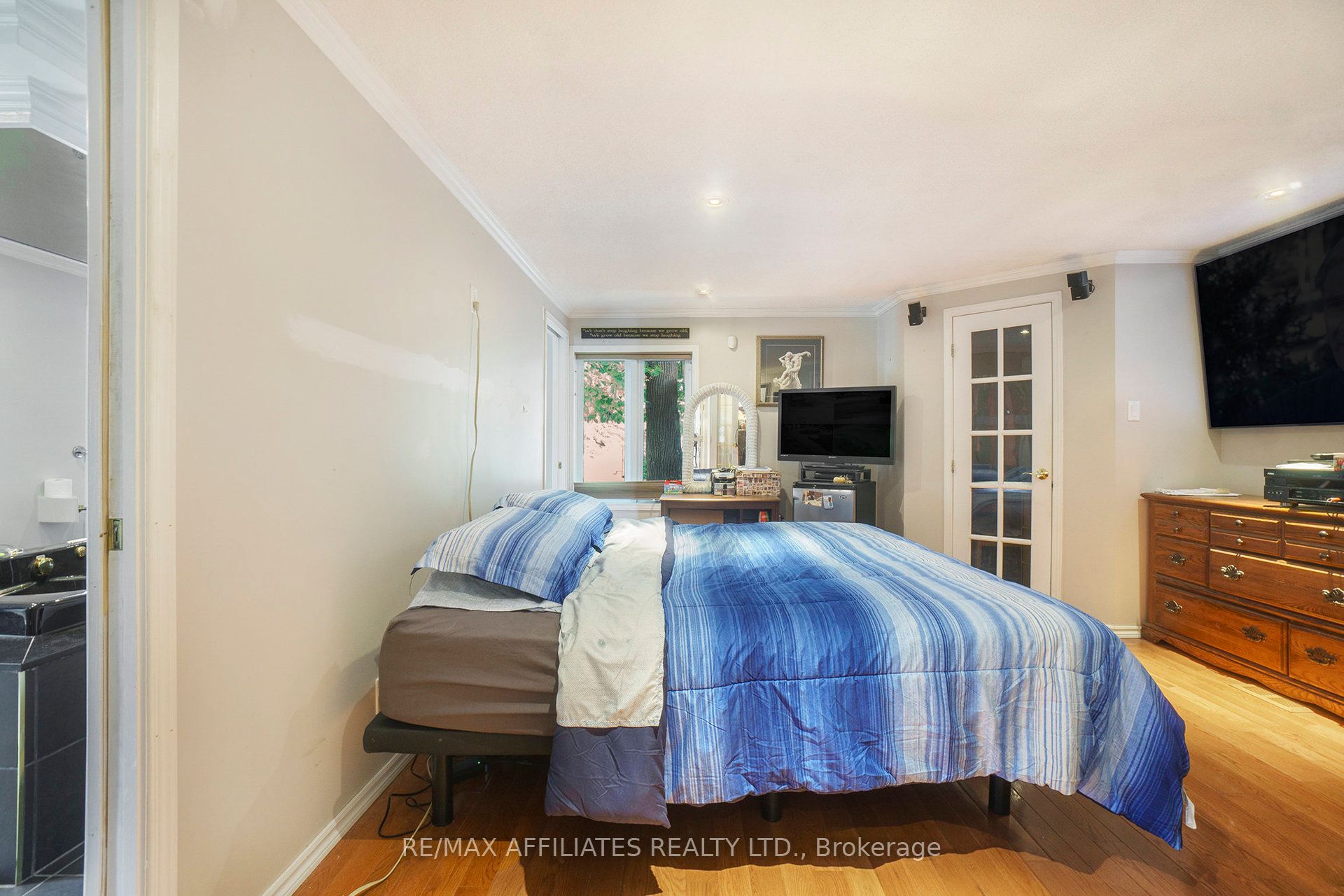 606 Lydia Street Property Photo 10