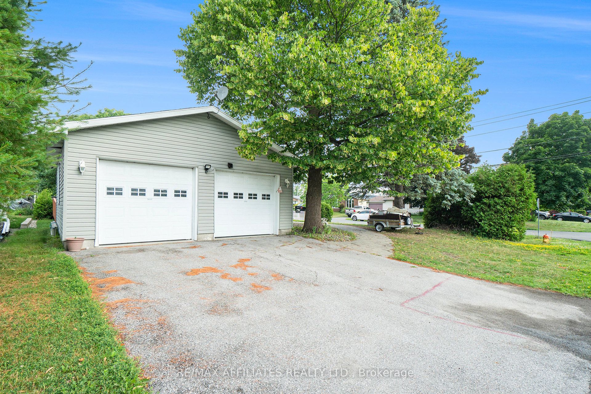 606 Lydia Street Property Photo 24