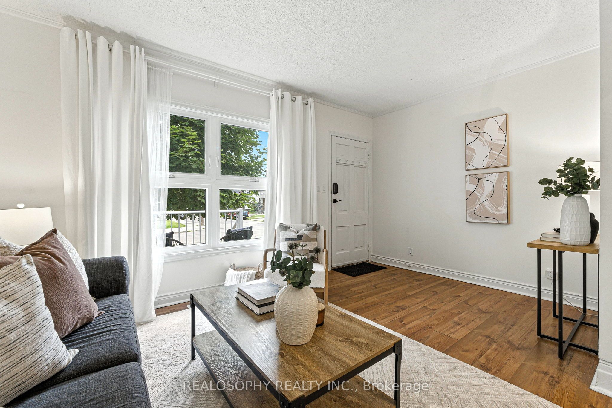236 Cope Street Property Photo 6