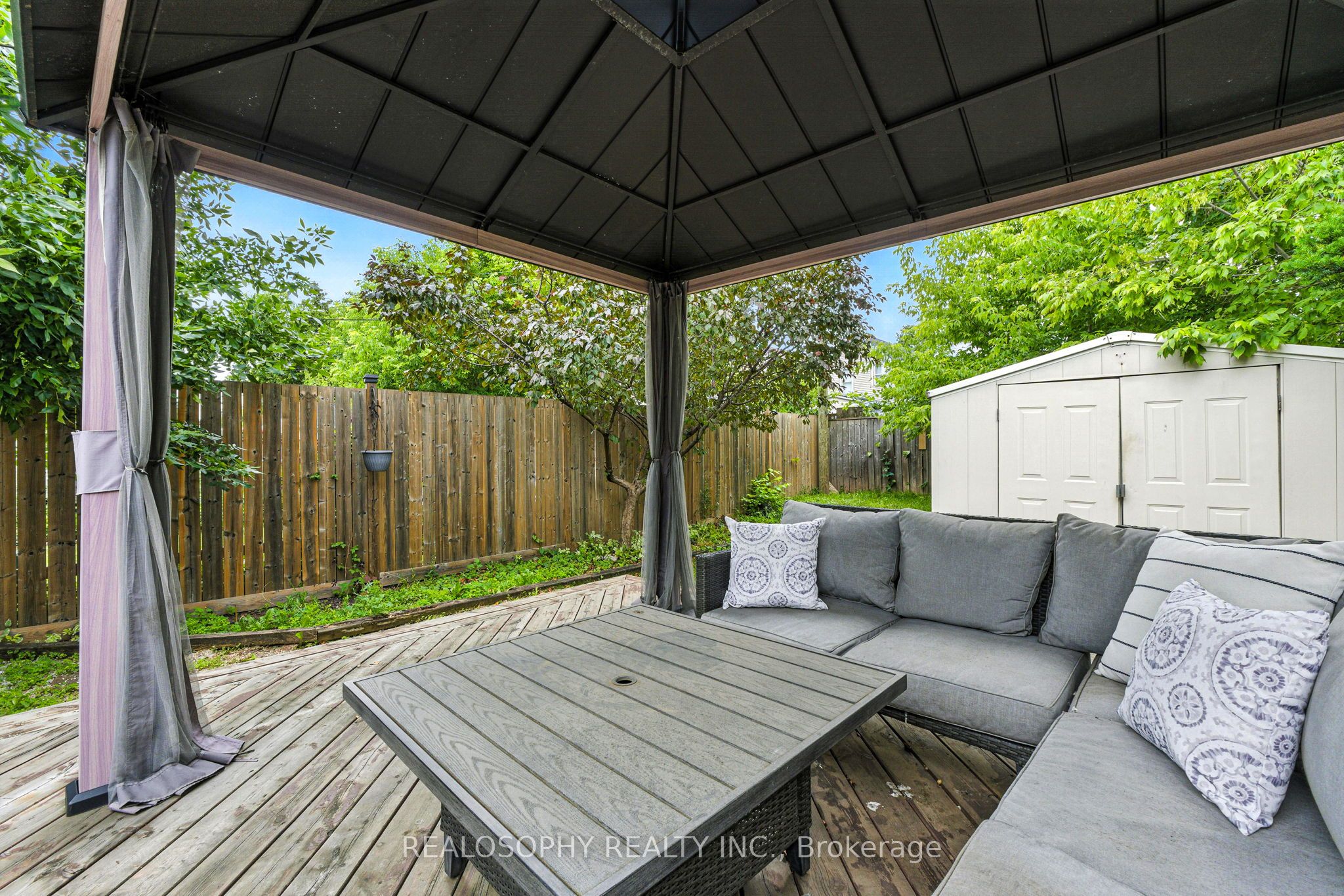 236 Cope Street Property Photo 40