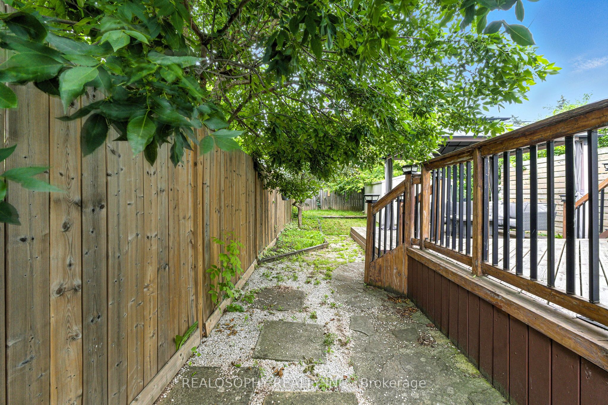 236 Cope Street Property Photo 41