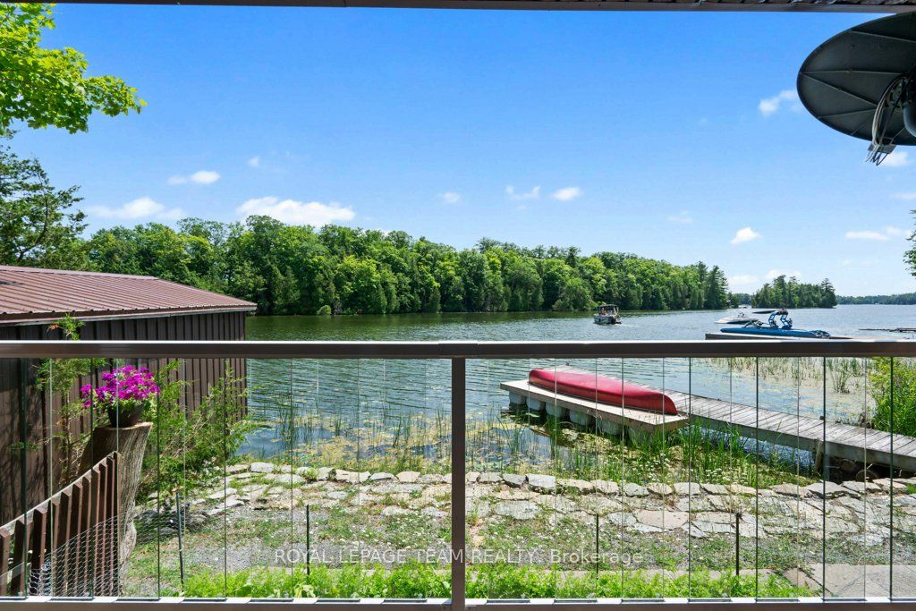 304 Hay Bay Lane Property Photo 17