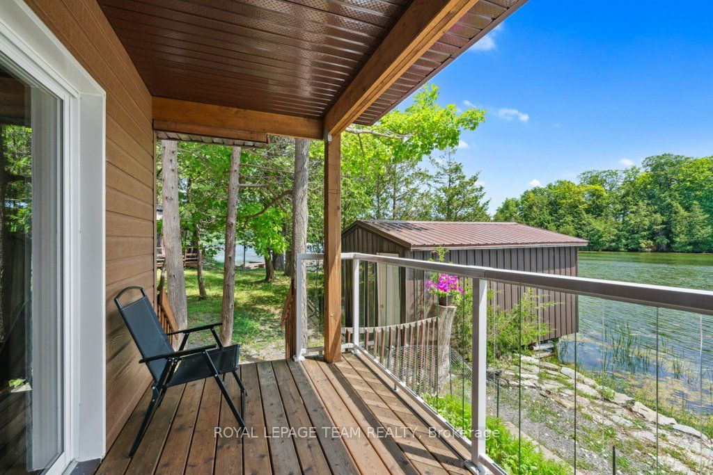 304 Hay Bay Lane Property Photo 18