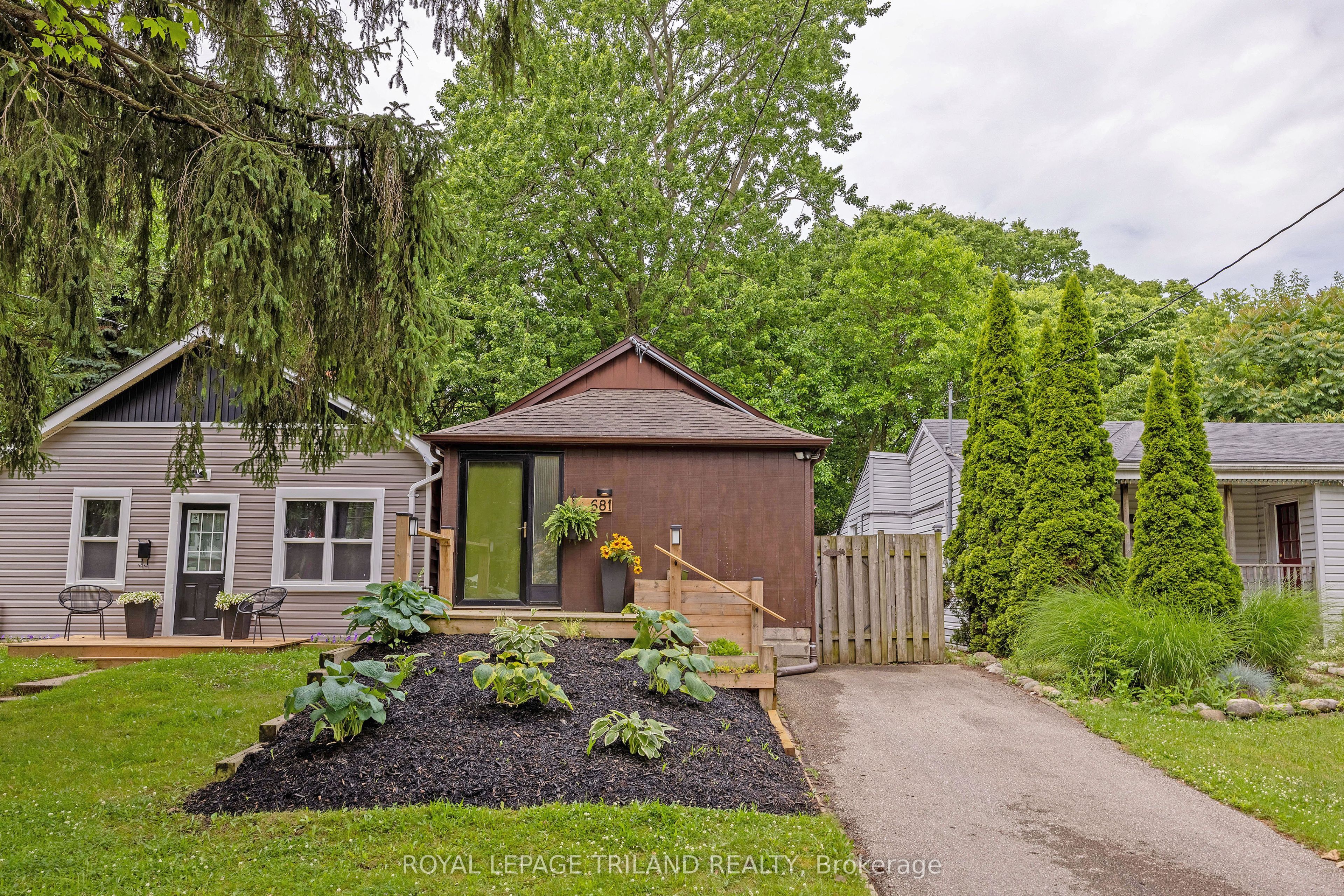 681 William Street Property Photo 1