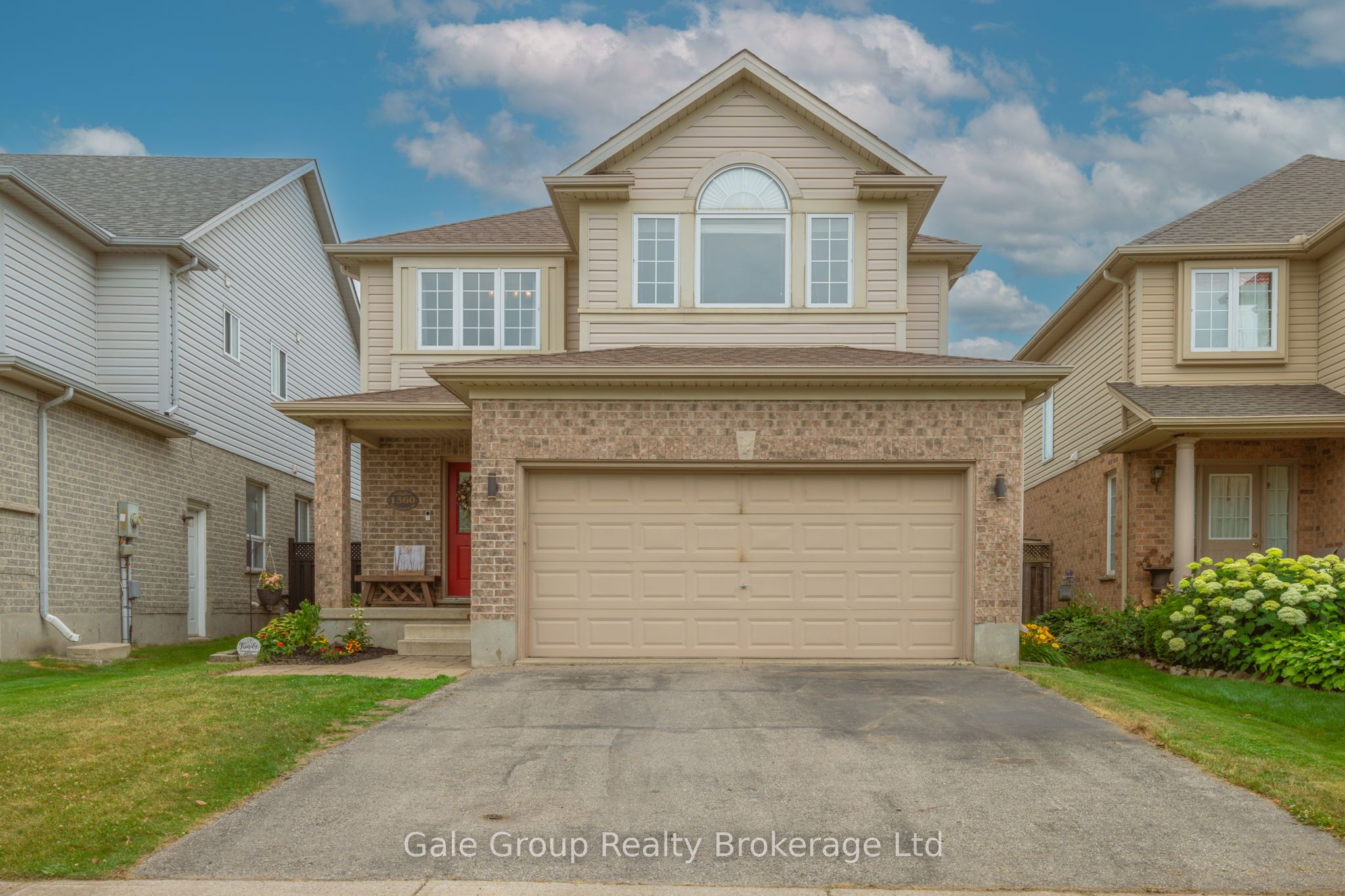 1360 Blackmaple Drive Property Photo 1