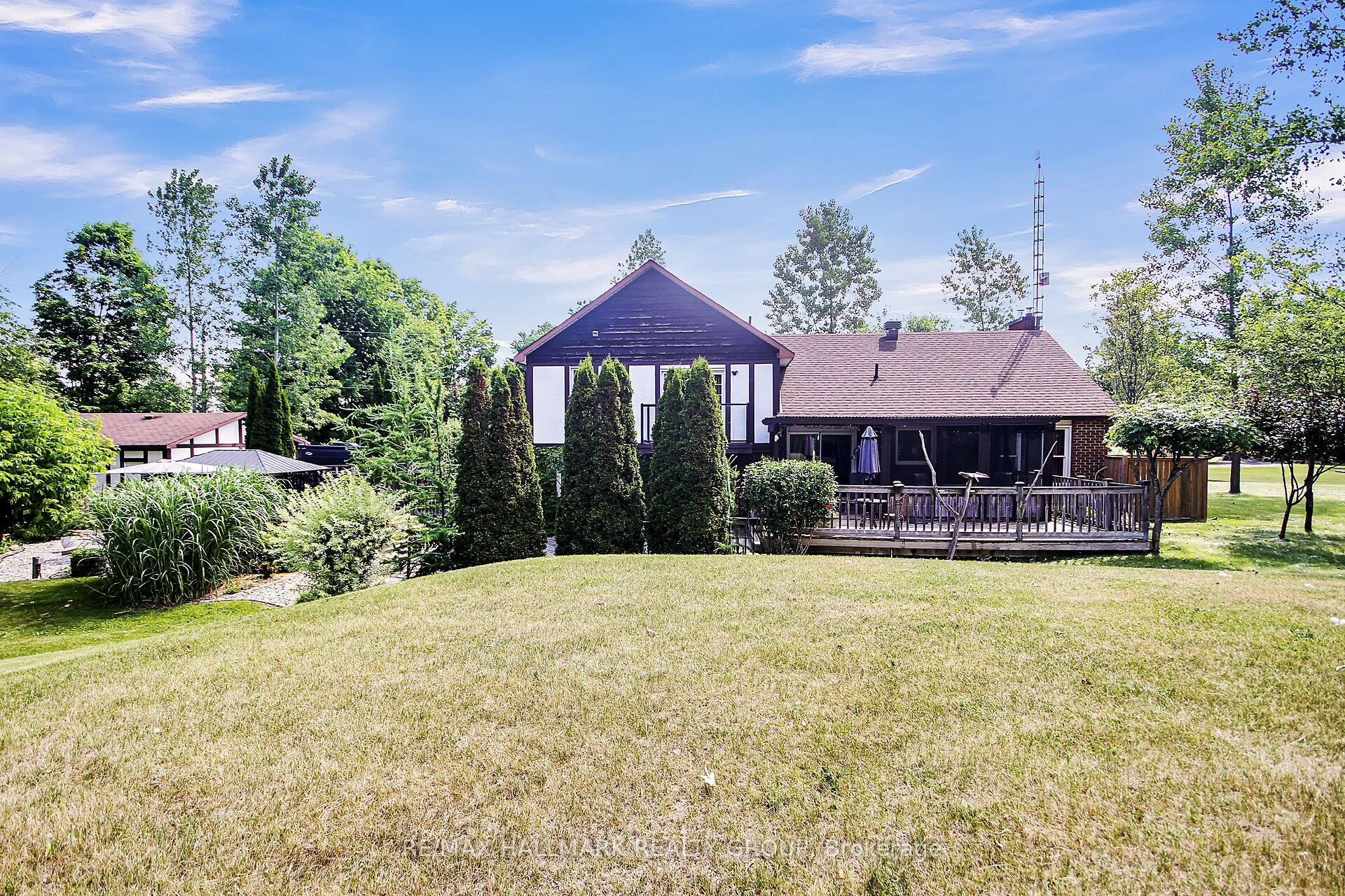 6942 Gallagher Road Property Photo 14