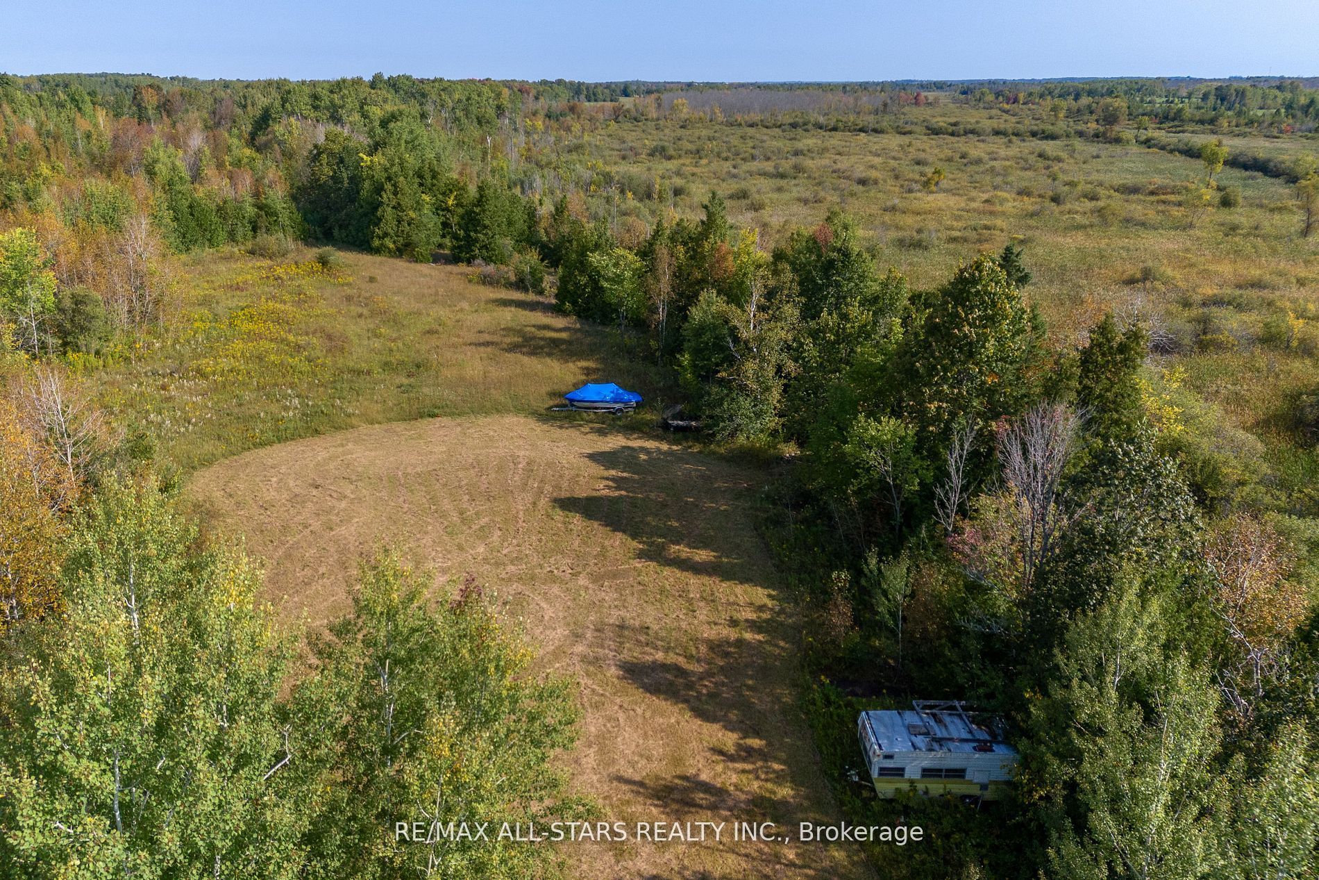 4 Point Rd Property Photo 17