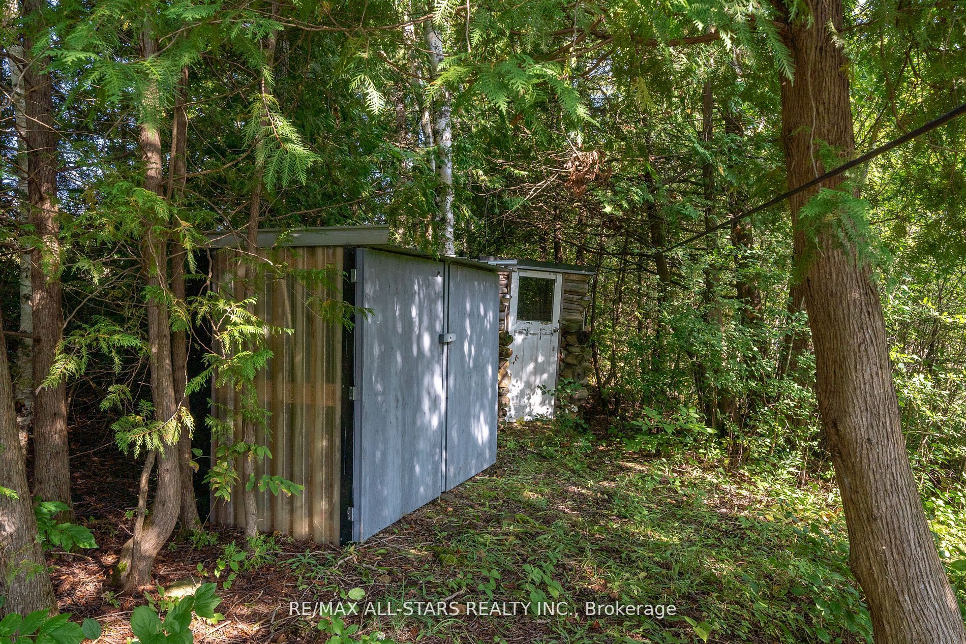 4 Point Rd Property Photo 25