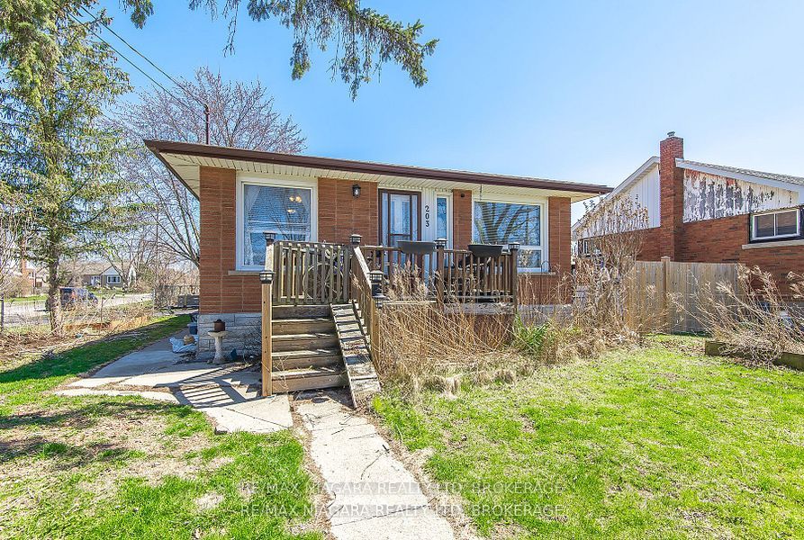 203 Kilgour Avenue Property Photo 1