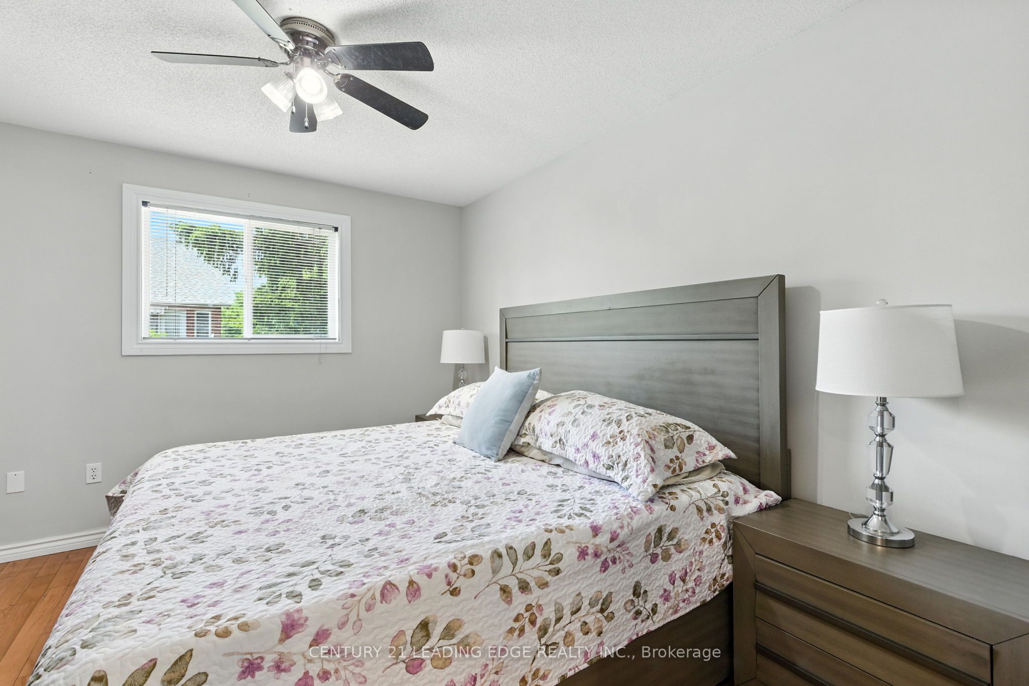286 E 12th Street Property Photo 15